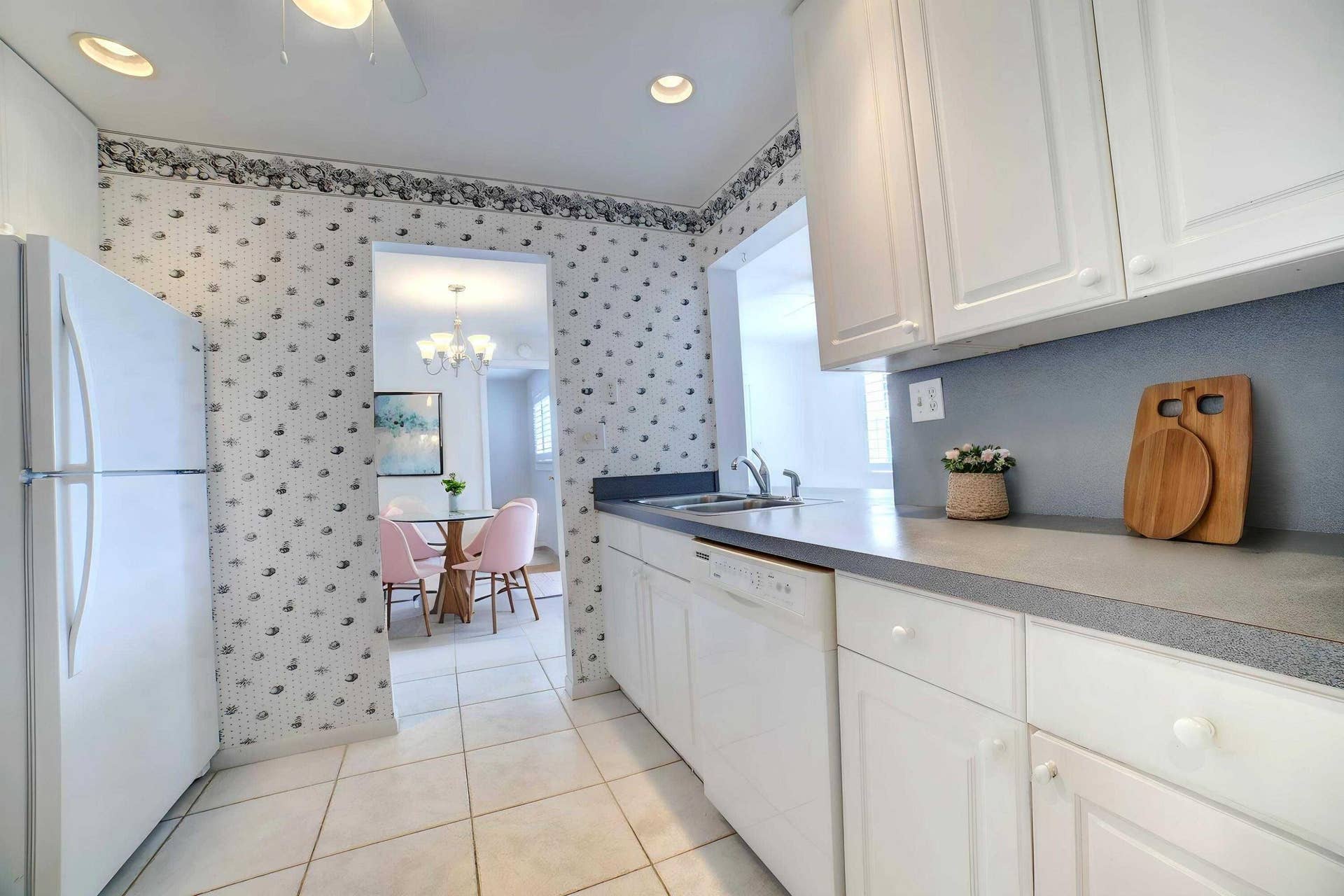 910 SW 7th Avenue, Boynton Beach, FL 33426 11
