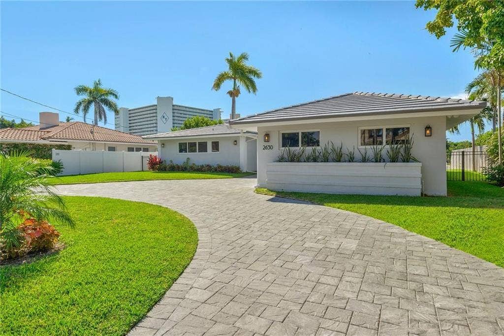 2630 Marion Drive, Fort Lauderdale, FL 33316 Marion 9