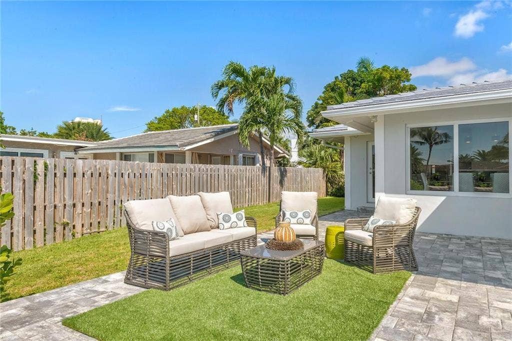 2630 Marion Drive, Fort Lauderdale, FL 33316 Marion 24