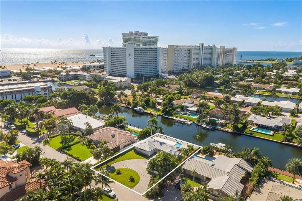2630 Marion Drive, Fort Lauderdale, FL 33316 Marion 25