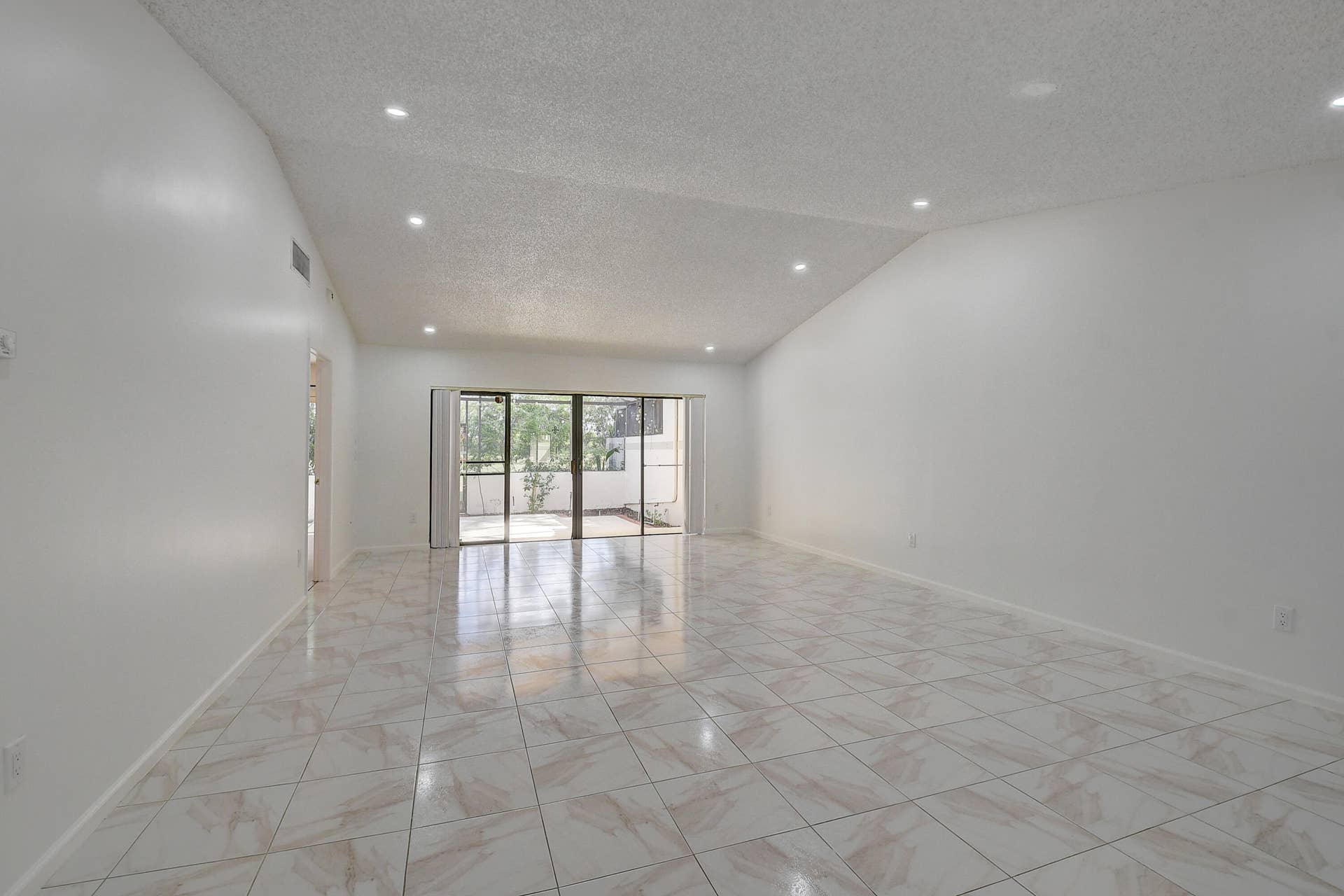 20004 RIMA Circle, Boca Raton, Boca Raton, FL 33434 09_dsc_5700_1_2_3_4