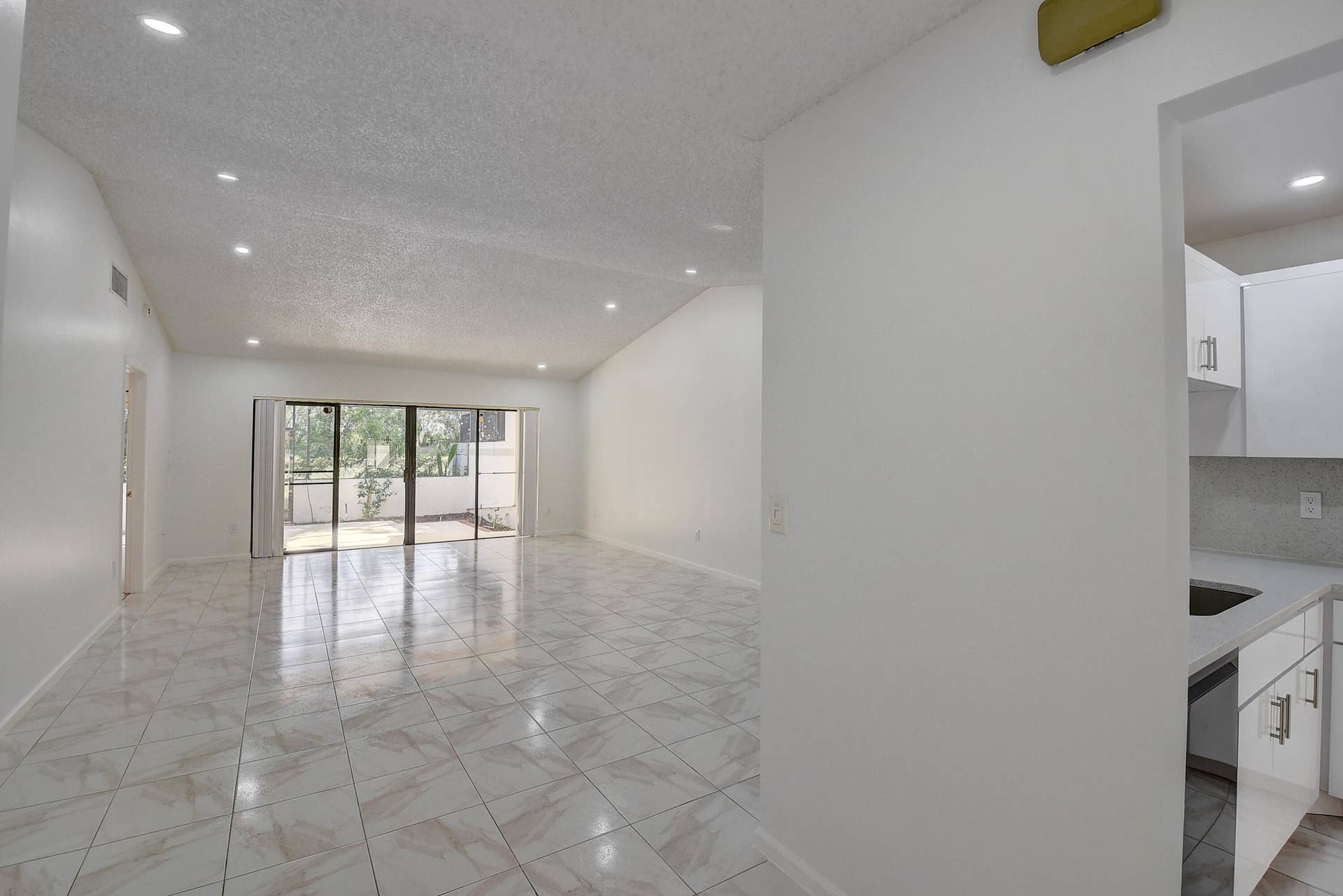20004 RIMA Circle, Boca Raton, Boca Raton, FL 33434 06_dsc_5685_6_7_8_9