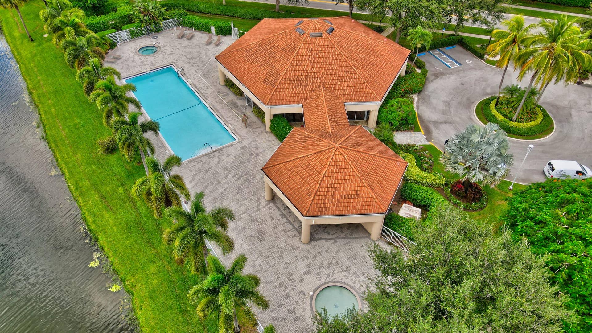 9767 ERICA Court, Boca Raton, FL 33496 Clubhouse/pool