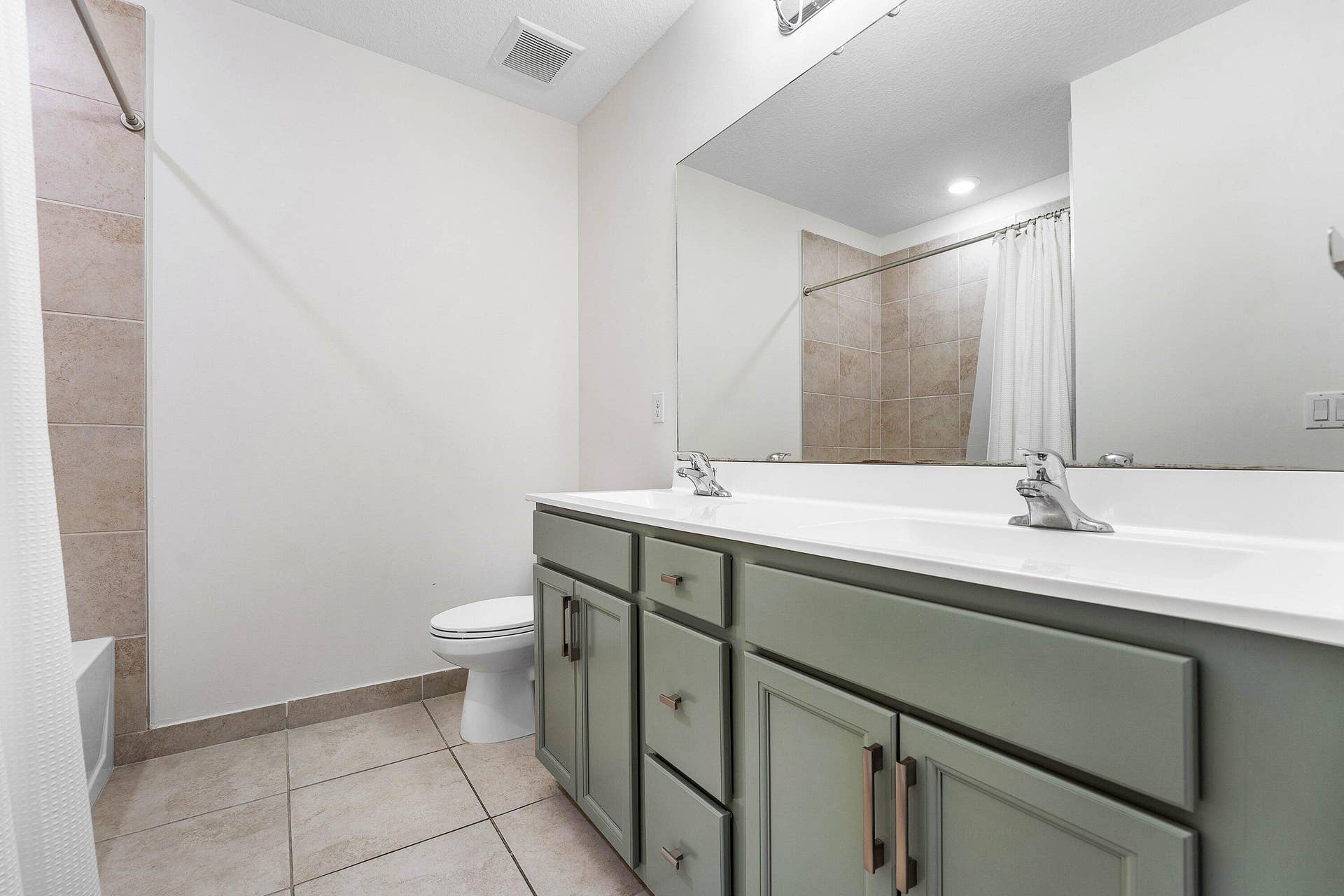 4392 VELEIROS Avenue, Deerfield Beach, FL 33064 1