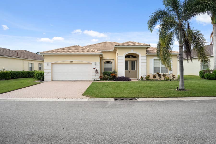 Property photo for 633 SW Long Key Court, Port St Lucie, FL