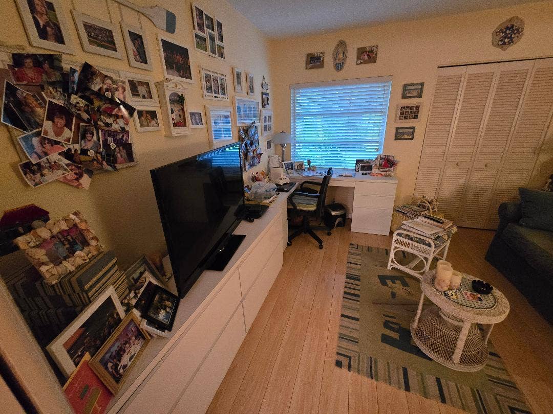 5700 Queen Palm Court, #B, Delray Beach, FL 33484 Guest Bedroom/Den