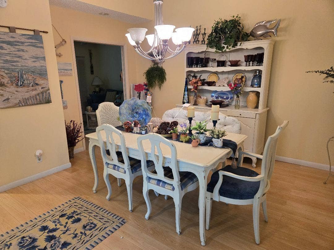 5700 Queen Palm Court, #B, Delray Beach, FL 33484 Dining room