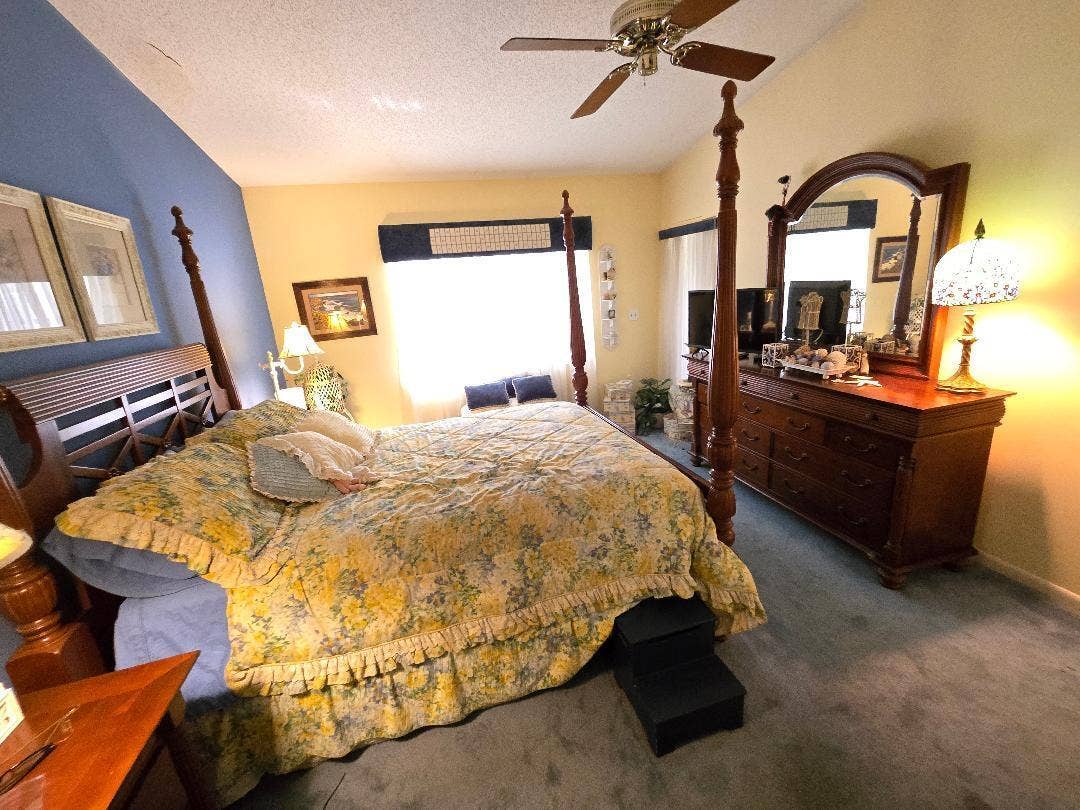 5700 Queen Palm Court, #B, Delray Beach, FL 33484 master bedroom