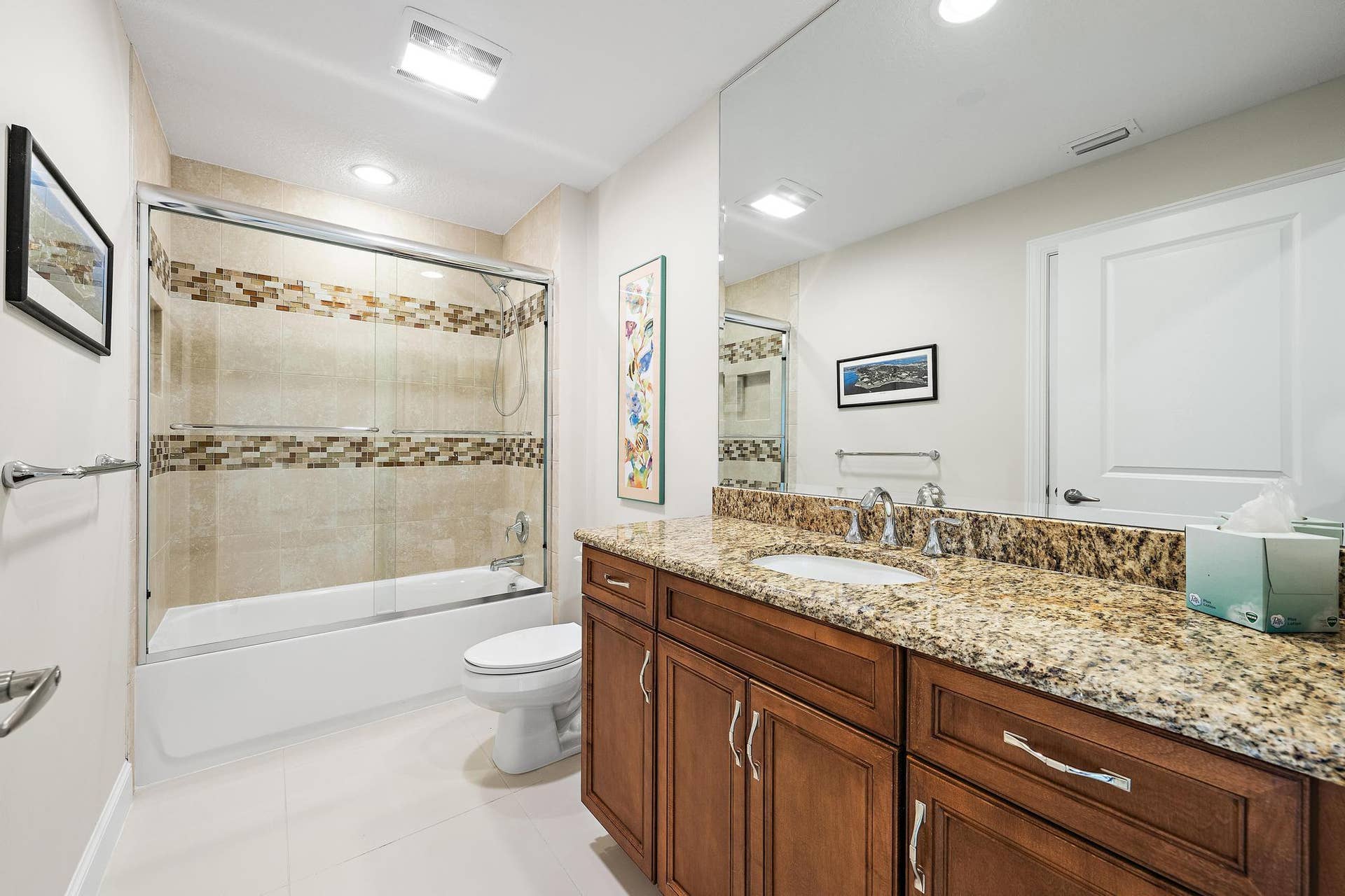844 Bay Colony Drive S, Juno Beach, FL 33408 Bath 2