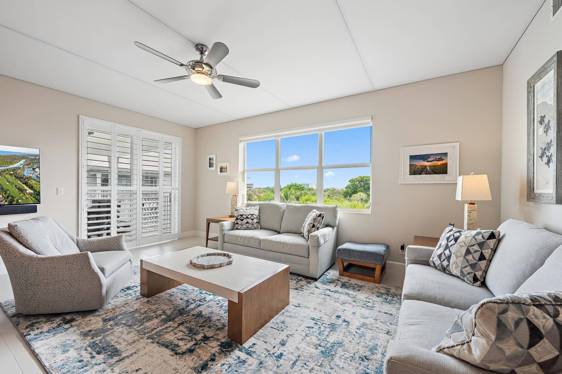 844 Bay Colony Drive S, Juno Beach, FL 33408 Living room
