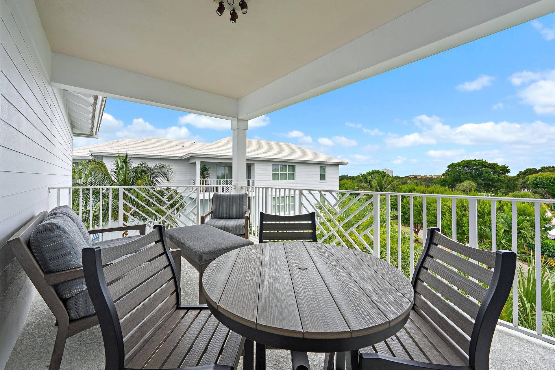 844 Bay Colony Drive S, Juno Beach, FL 33408 Balcony 1