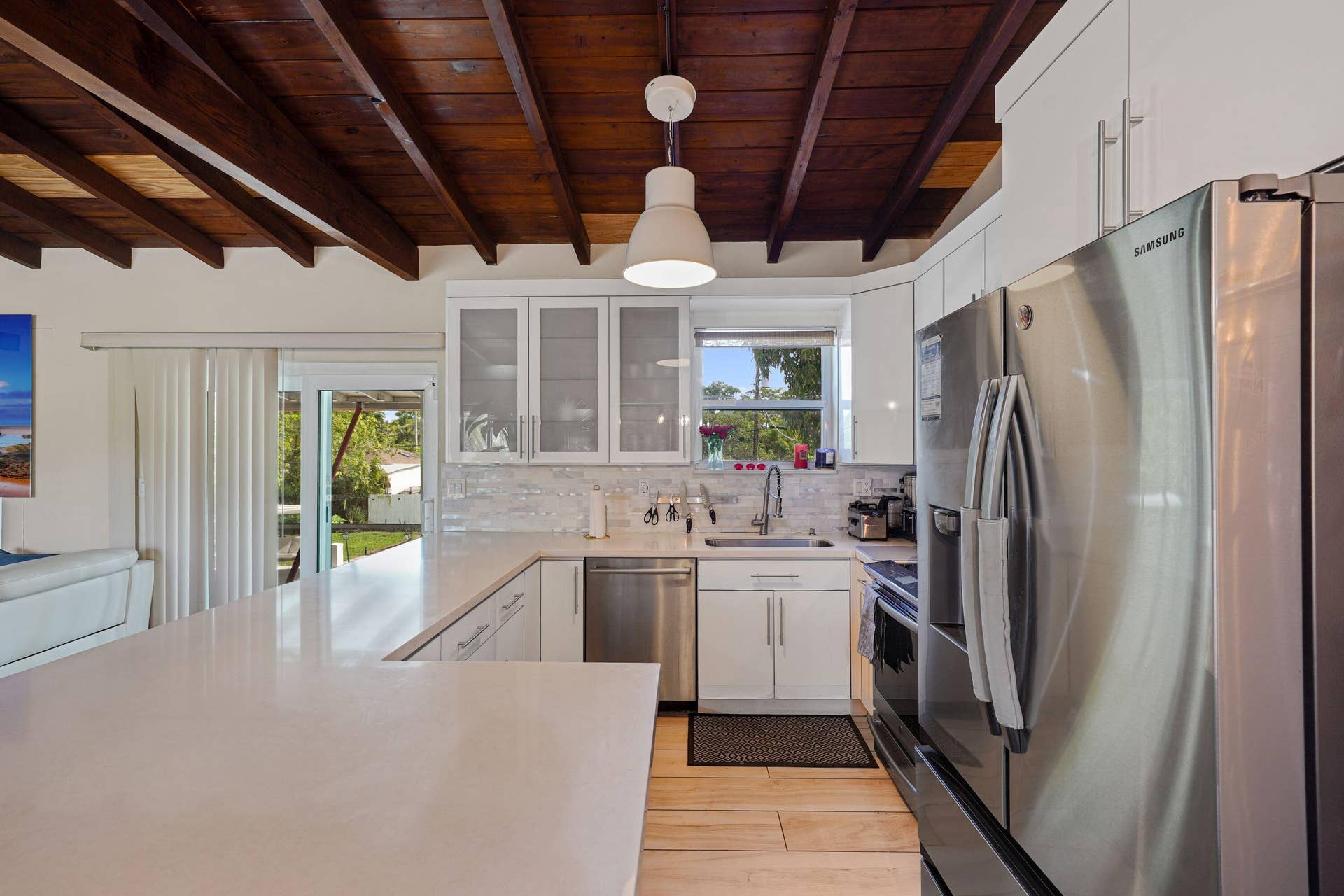 220 NW 42ND Street, Oakland Park, FL 33309 ABC00296