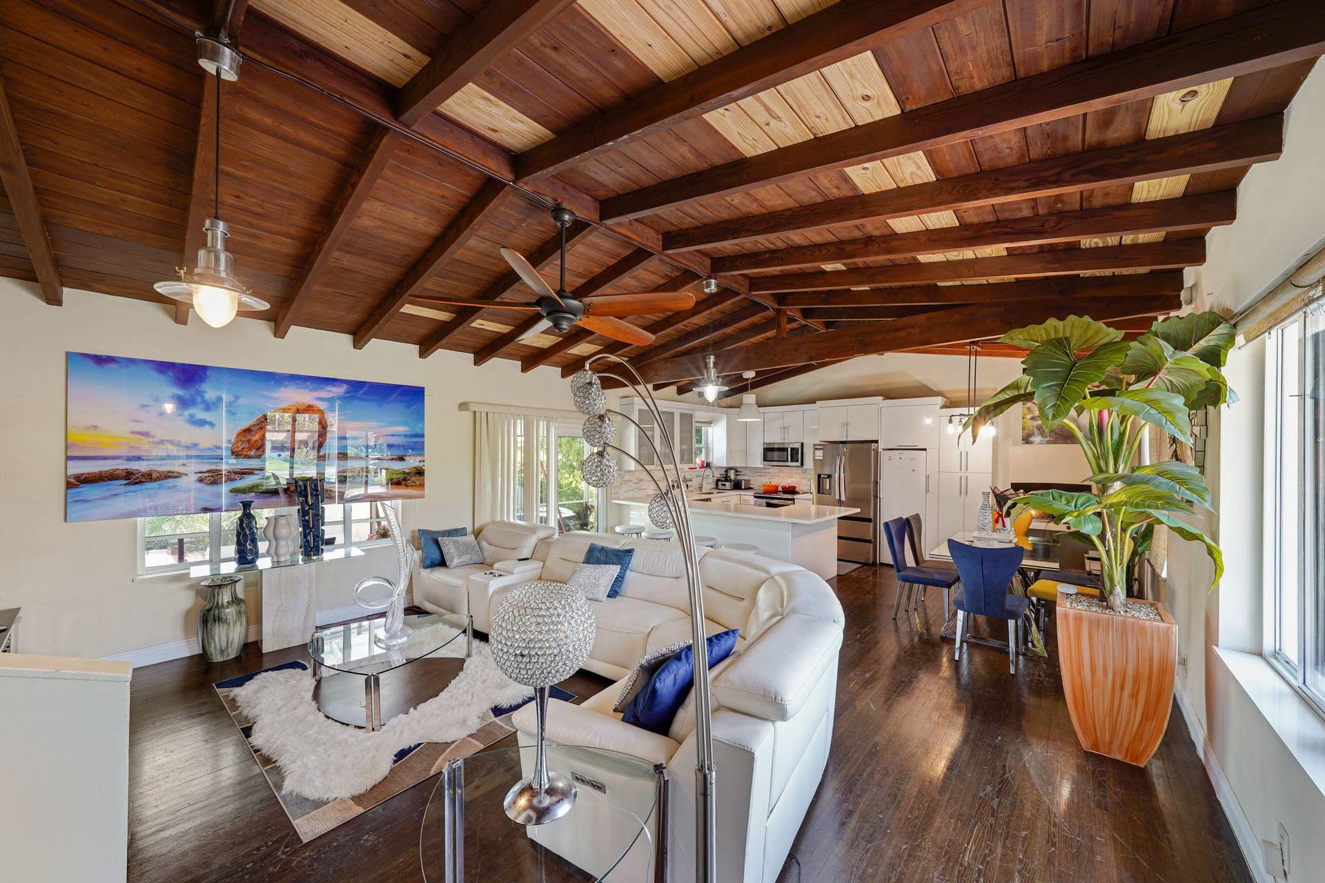 220 NW 42ND Street, Oakland Park, FL 33309 ABC00306