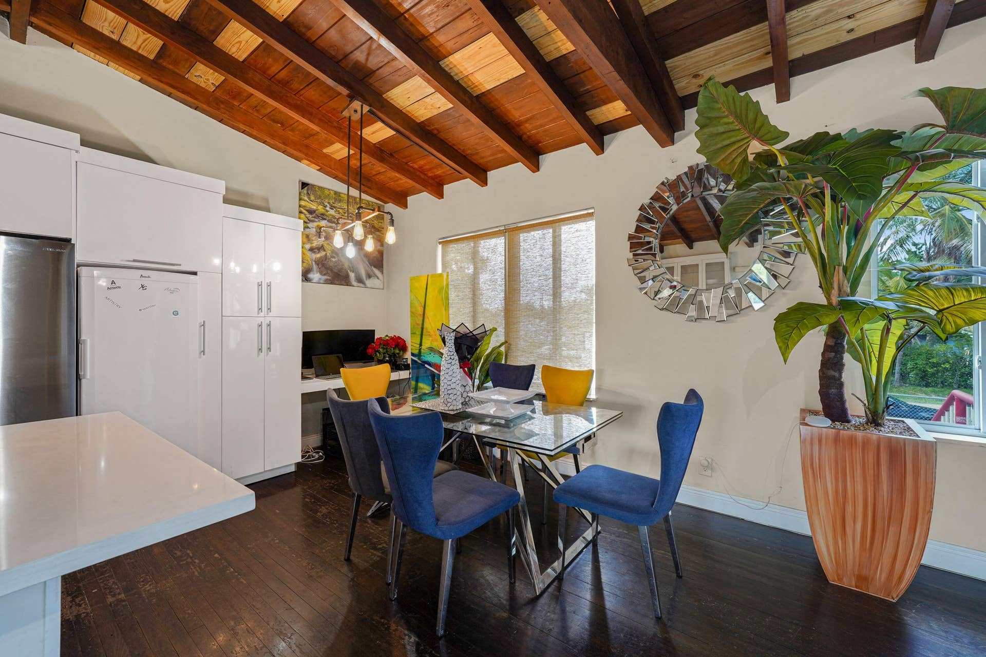 220 NW 42ND Street, Oakland Park, FL 33309 ABC00276