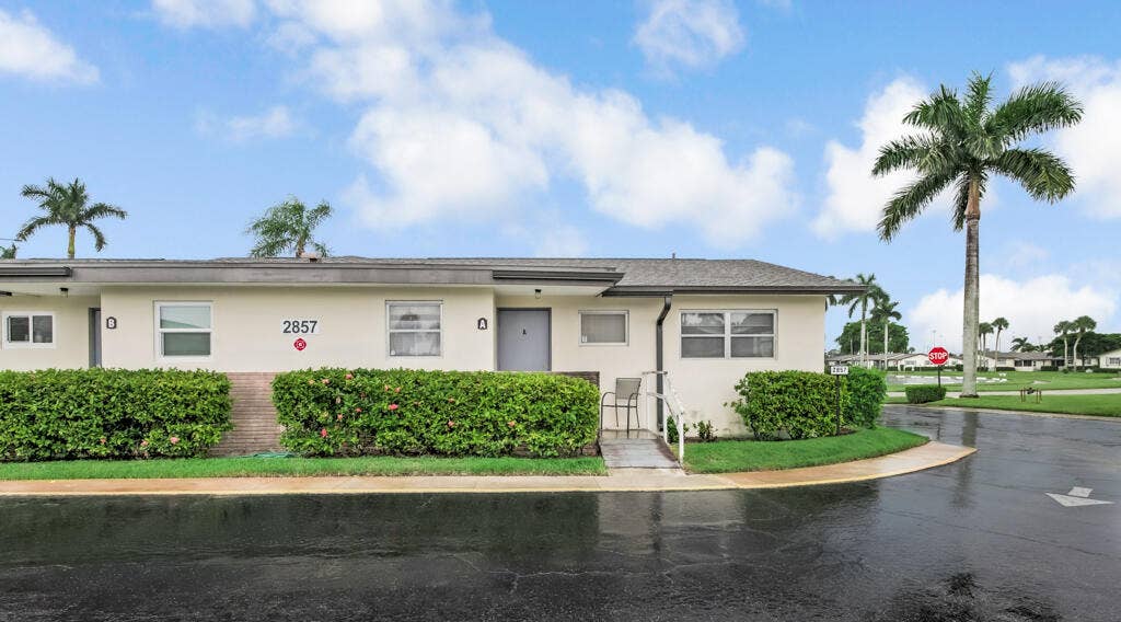 2857 W Ashley Drive W, #A, West Palm Beach, FL 33415 01