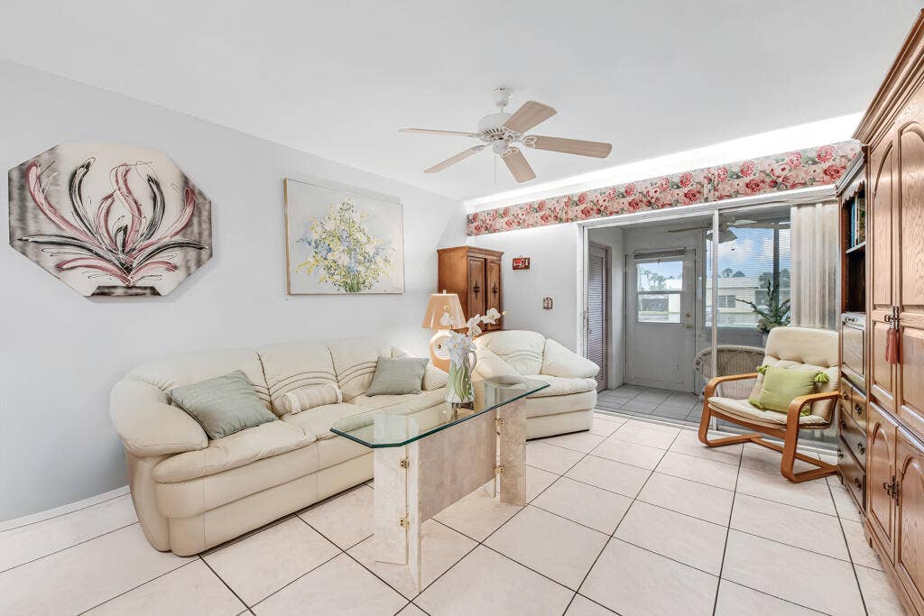 2857 W Ashley Drive W, #A, West Palm Beach, FL 33415 07