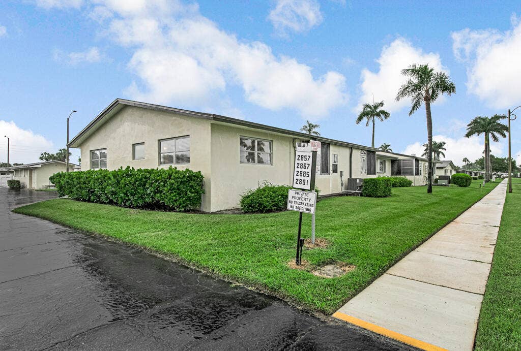 2857 W Ashley Drive W, #A, West Palm Beach, FL 33415 26