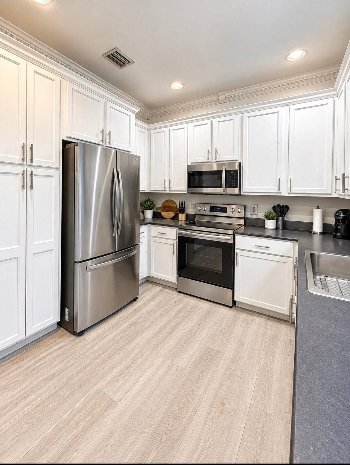 5411 SUNSEEKER Boulevard, Greenacres, FL 33463 IMG_3540