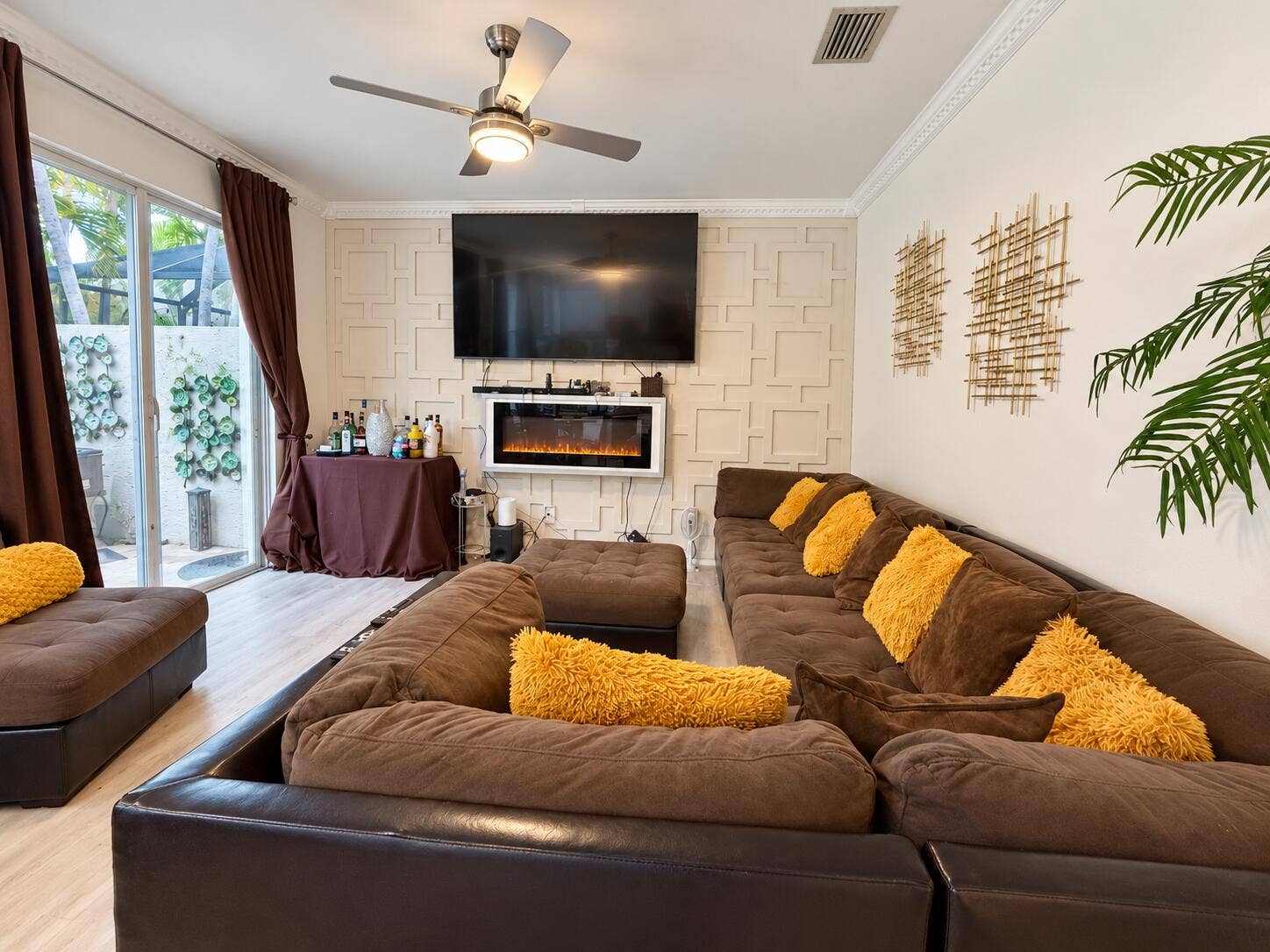 5411 SUNSEEKER Boulevard, Greenacres, FL 33463 6C8F795A-0942-4ABC-AAE1-B90292D5DB2C