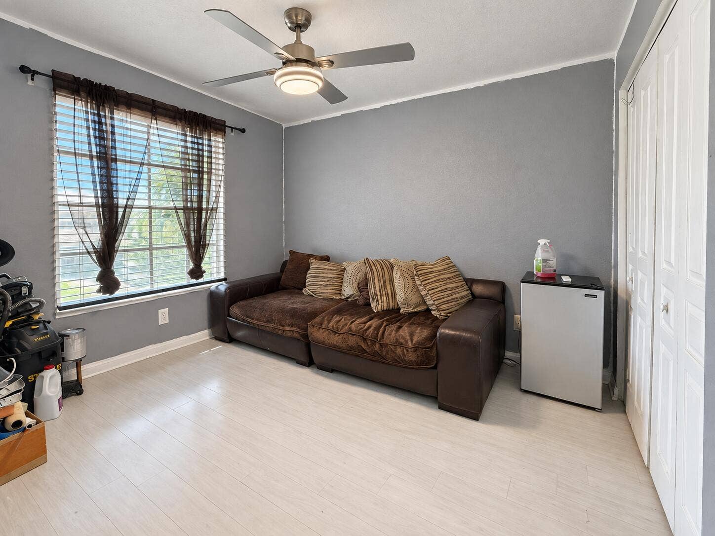 5411 SUNSEEKER Boulevard, Greenacres, FL 33463 2338DAA6-CF17-46D6-9DEC-850F28F9D2D9