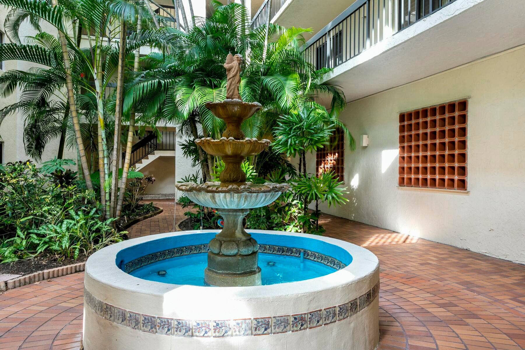 500 Ocean Trail Way, #304, Jupiter, FL 33477 Lower Level of Complex