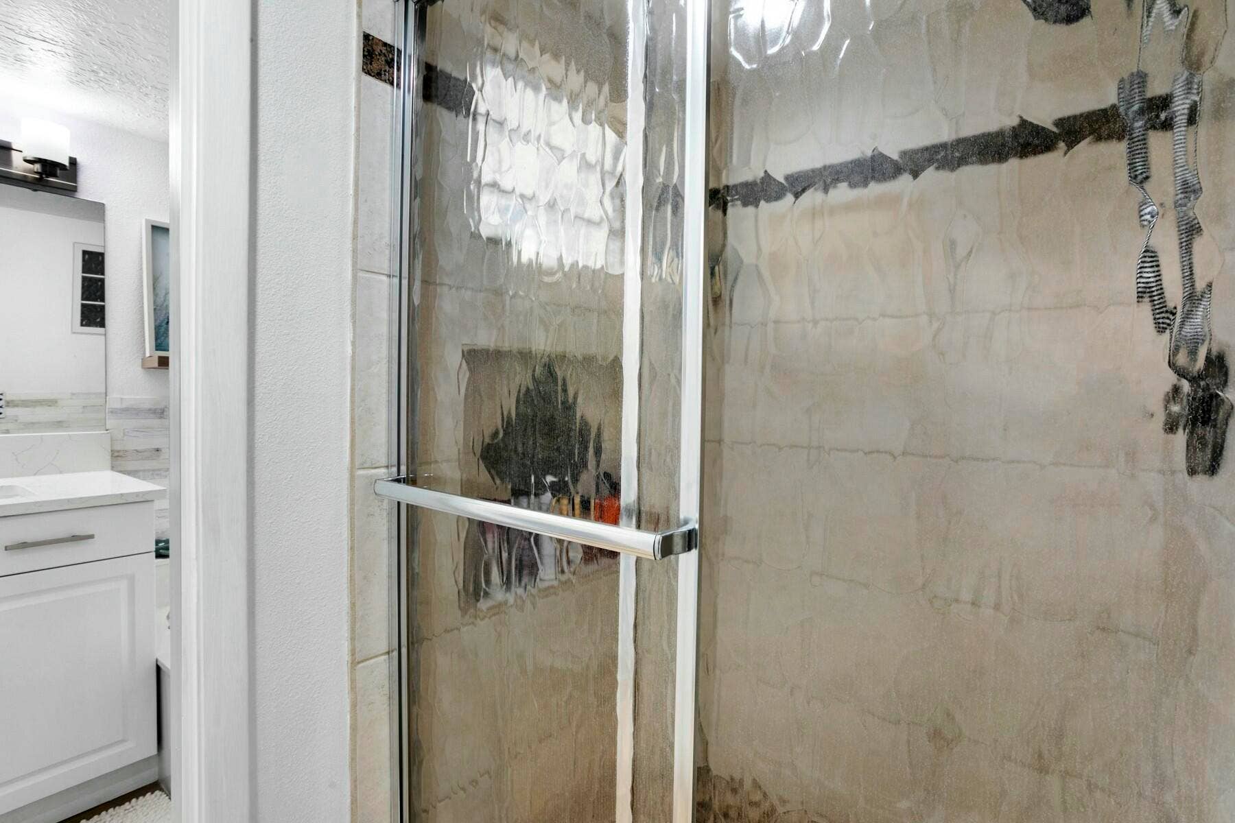 500 Ocean Trail Way, #304, Jupiter, FL 33477 Primary Bath shower