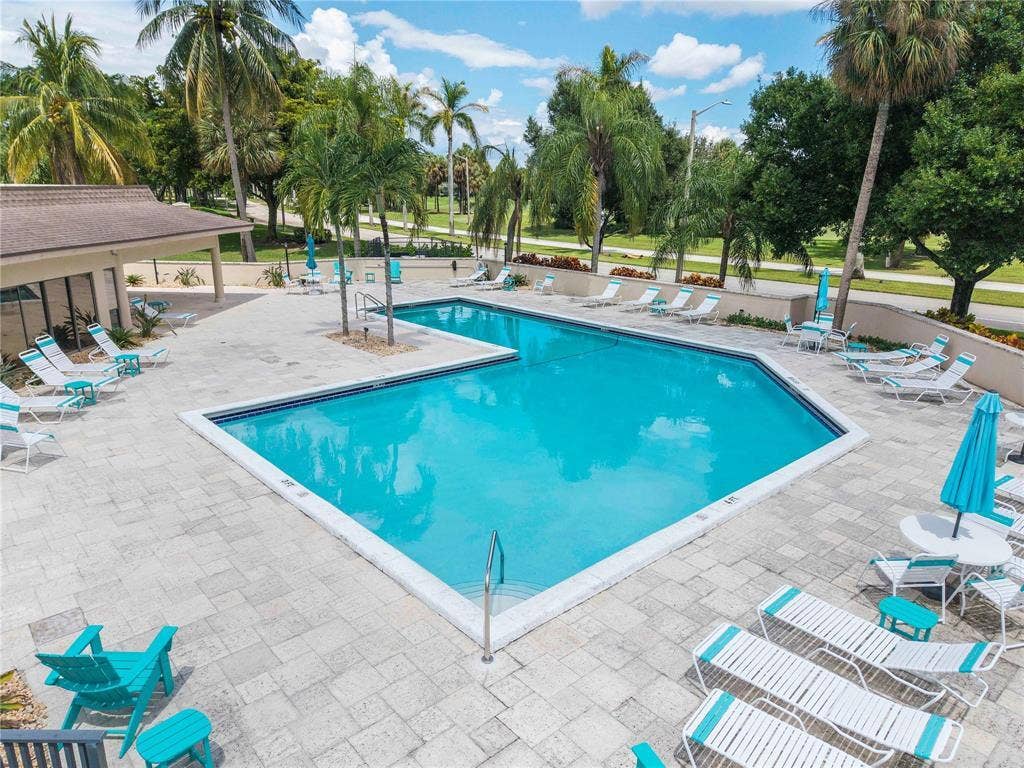 pool