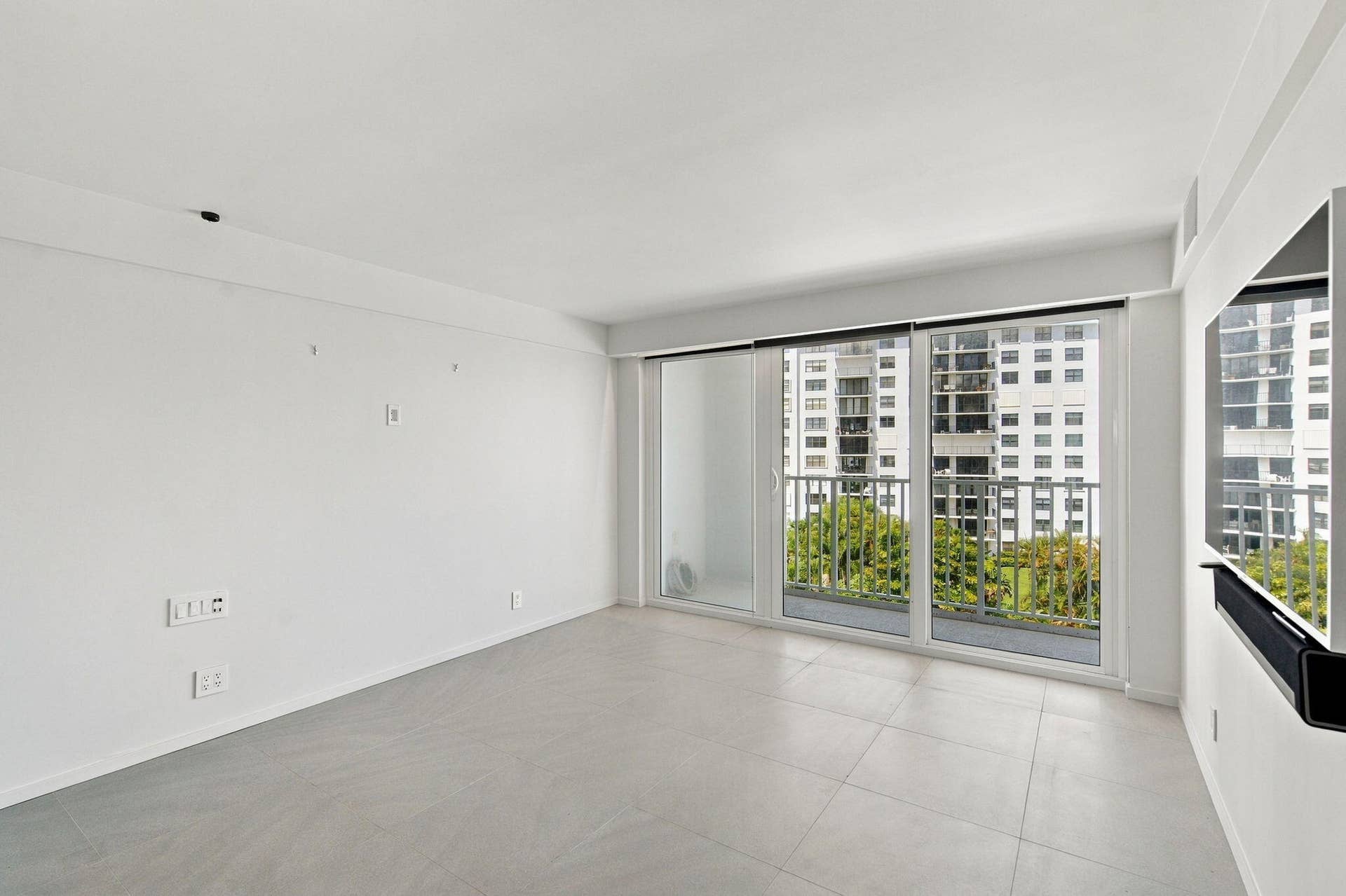 3901 S FLAGLER Drive, #605, West Palm Beach, FL 33405 30-web-or-mls-031_DSC02449
