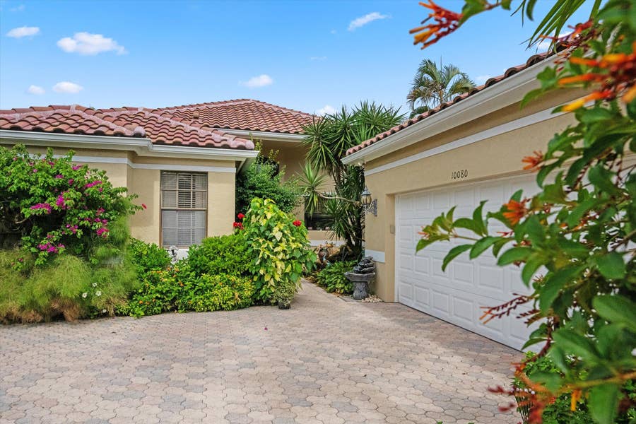 Property photo for 10080 Dover Carriage Lane, Lake Worth, FL