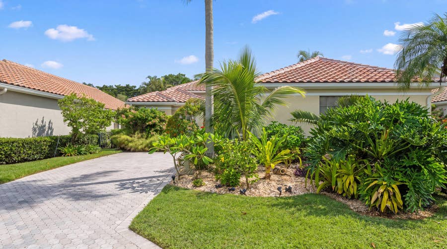 Property photo for 10080 Dover Carriage Lane, Lake Worth, FL