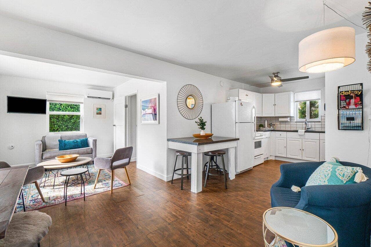 412 NE 7th Avenue, #A, Delray Beach, Delray Beach, FL 33483 Living Area