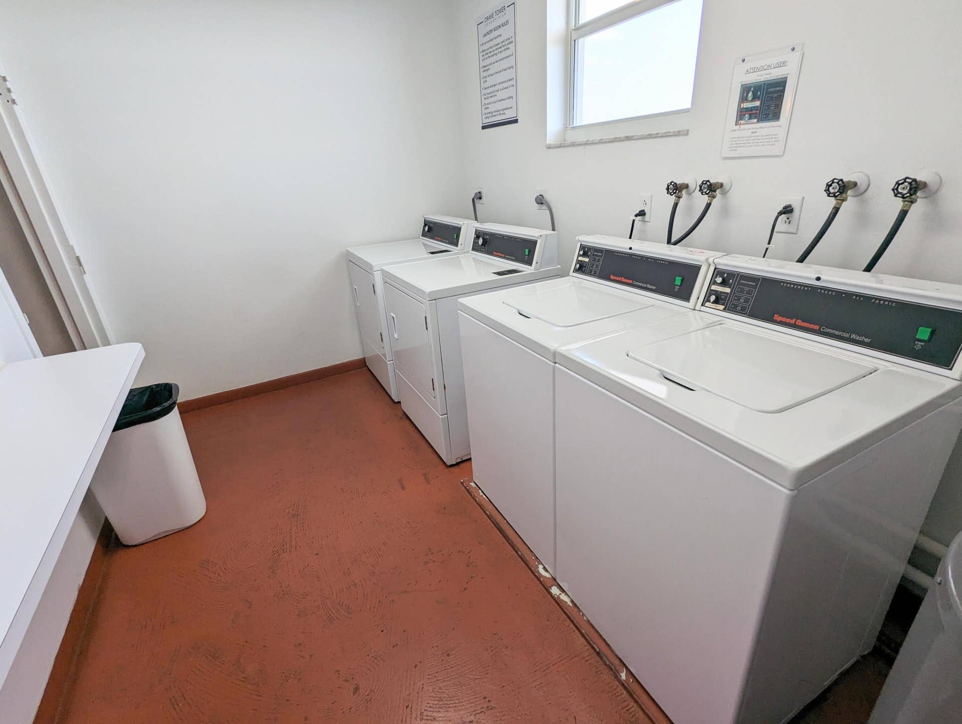 1800 N ANDREWS Avenue, #5B, Fort Lauderdale, Fort Lauderdale, FL 33311 9 floors of laundry.