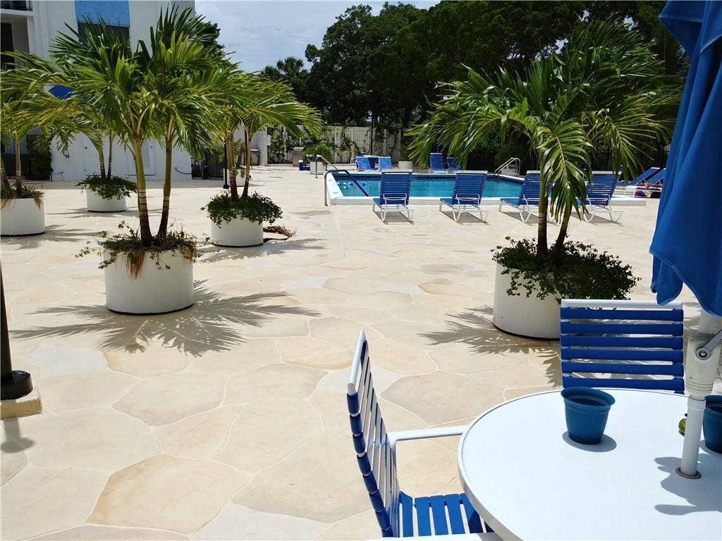 1800 N ANDREWS Avenue, #5B, Fort Lauderdale, Fort Lauderdale, FL 33311 DRAKE POOL