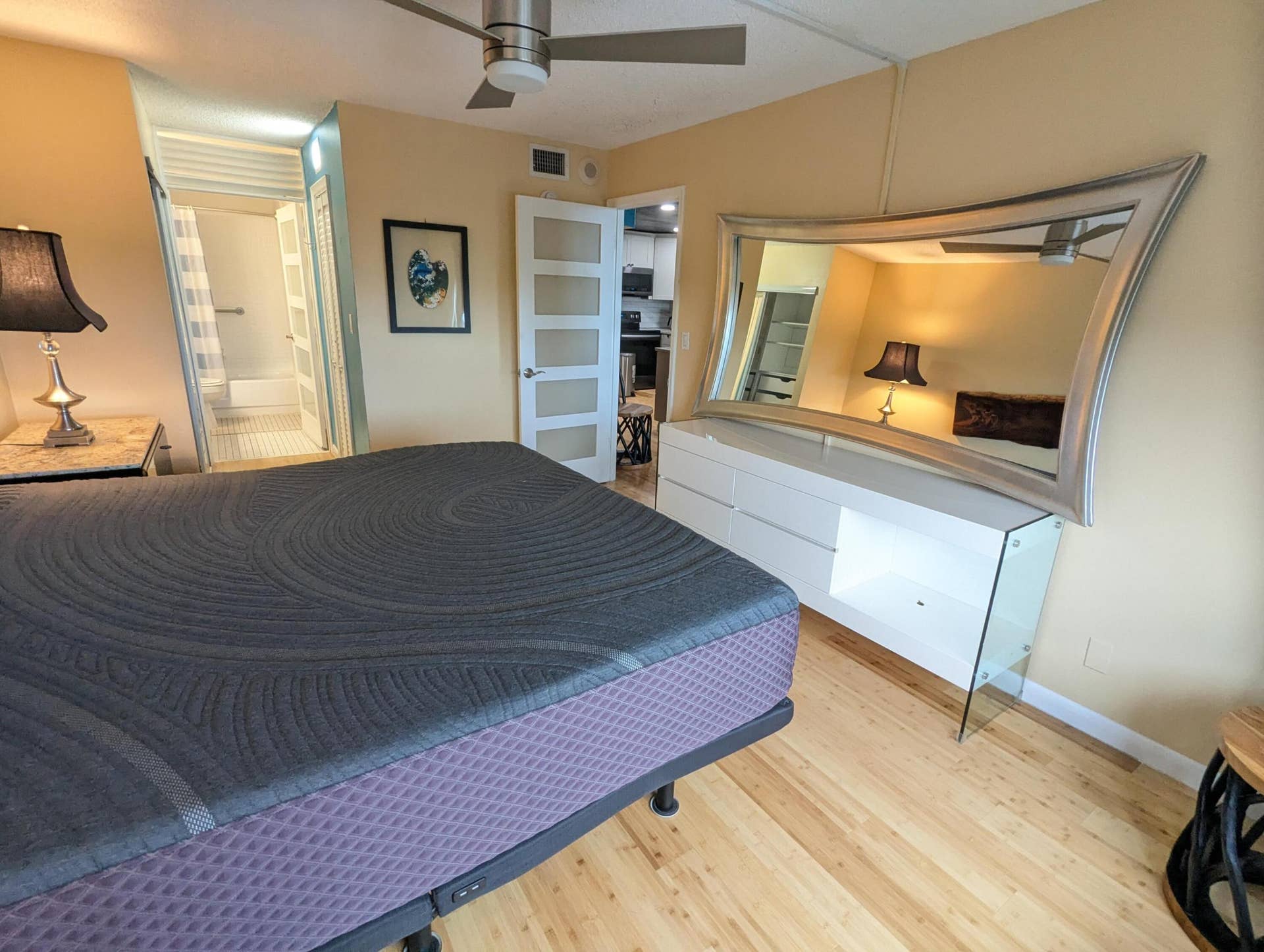 1800 N ANDREWS Avenue, #5B, Fort Lauderdale, Fort Lauderdale, FL 33311 King size