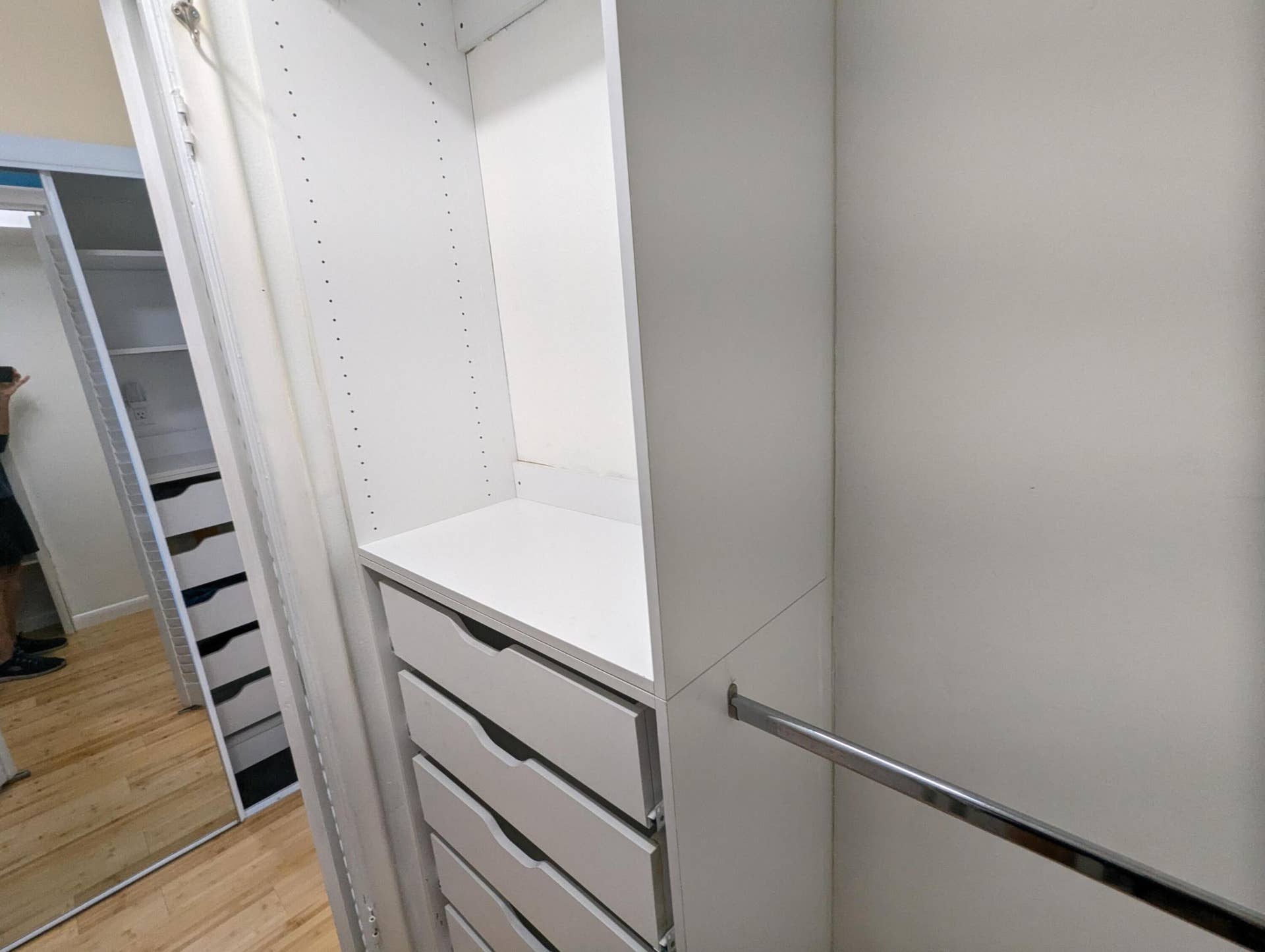 1800 N ANDREWS Avenue, #5B, Fort Lauderdale, Fort Lauderdale, FL 33311 Walk in closet! Built-in system featuring multiple drawers, adjustable shelving, and a chrome hanging rod