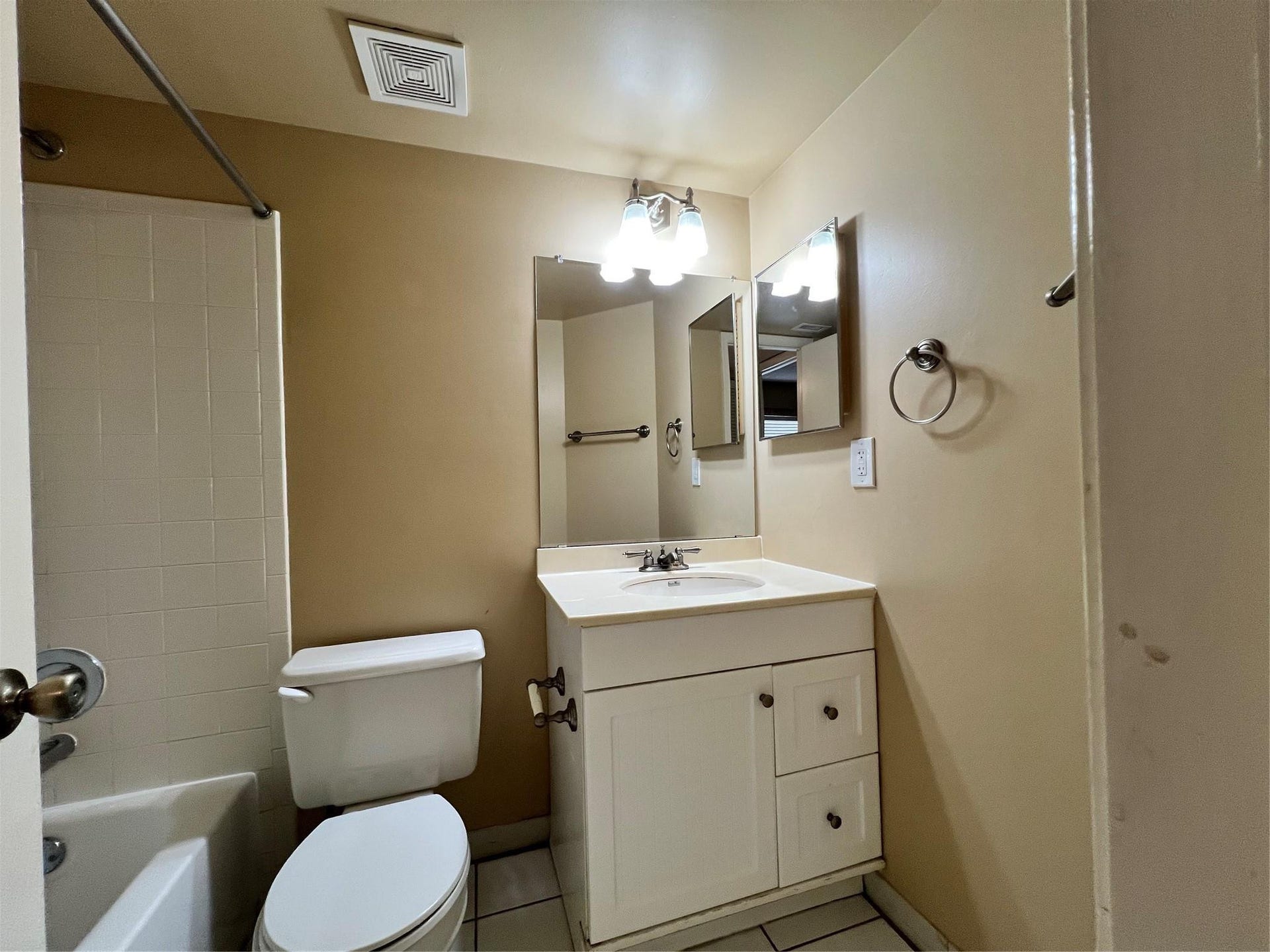 8820 ROYAL PALM Boulevard, #109-4, Coral Springs, Coral Springs, FL 33065 Photo 12