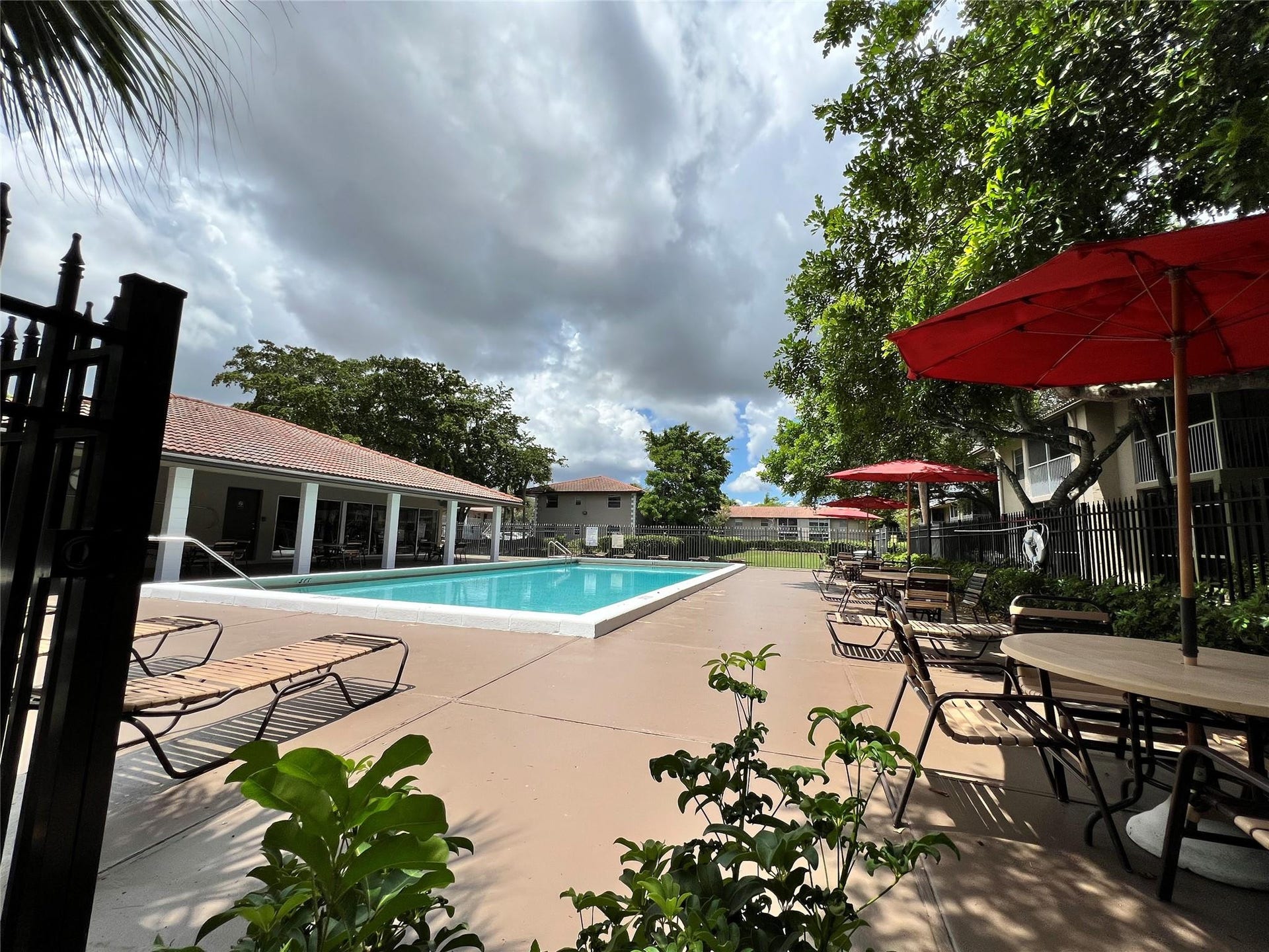 8820 ROYAL PALM Boulevard, #109-4, Coral Springs, Coral Springs, FL 33065 Community Pool