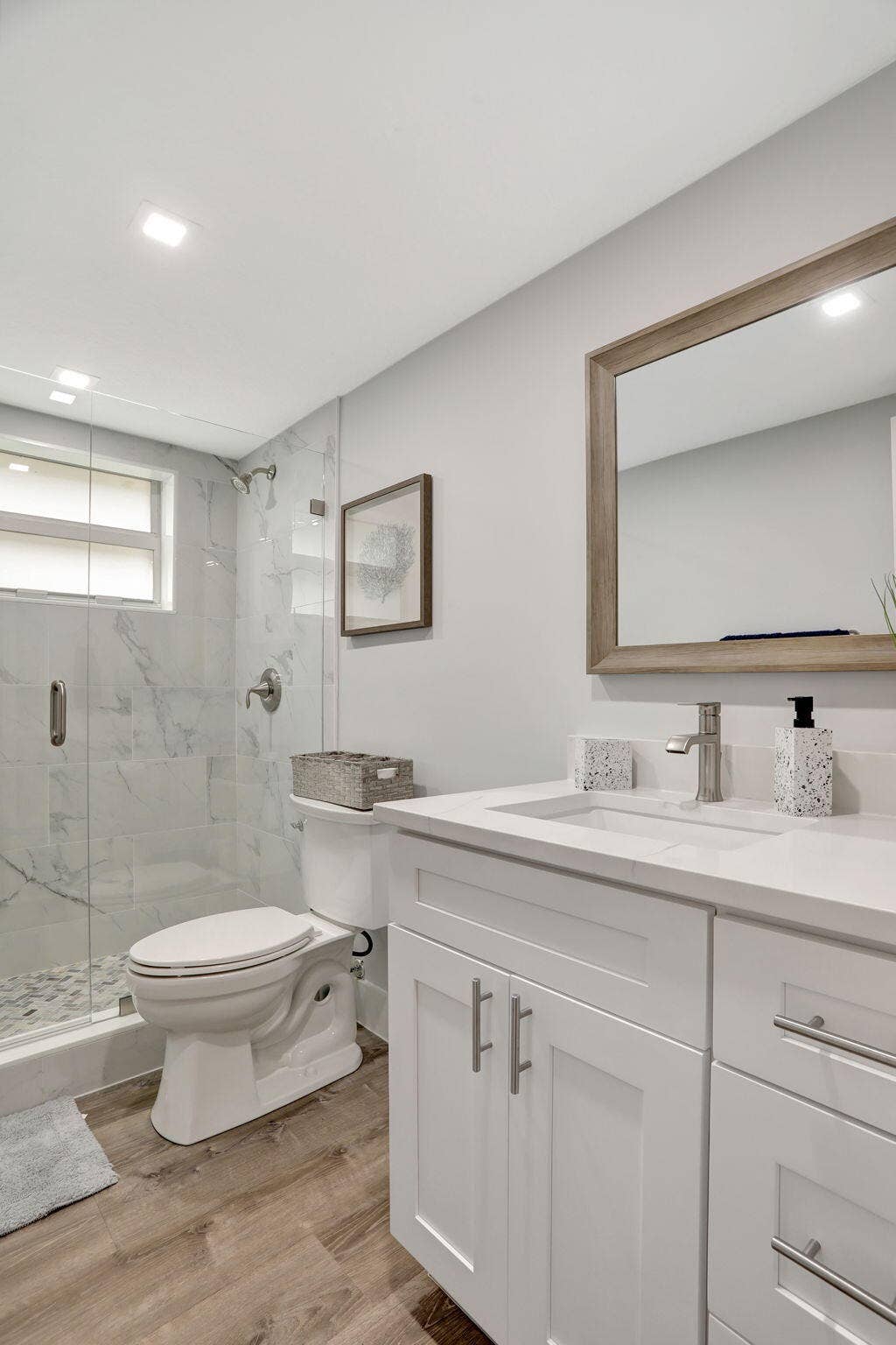305 HIBISCUS Avenue, Pompano Beach, FL 33062 13-web-or-mls-001L1629