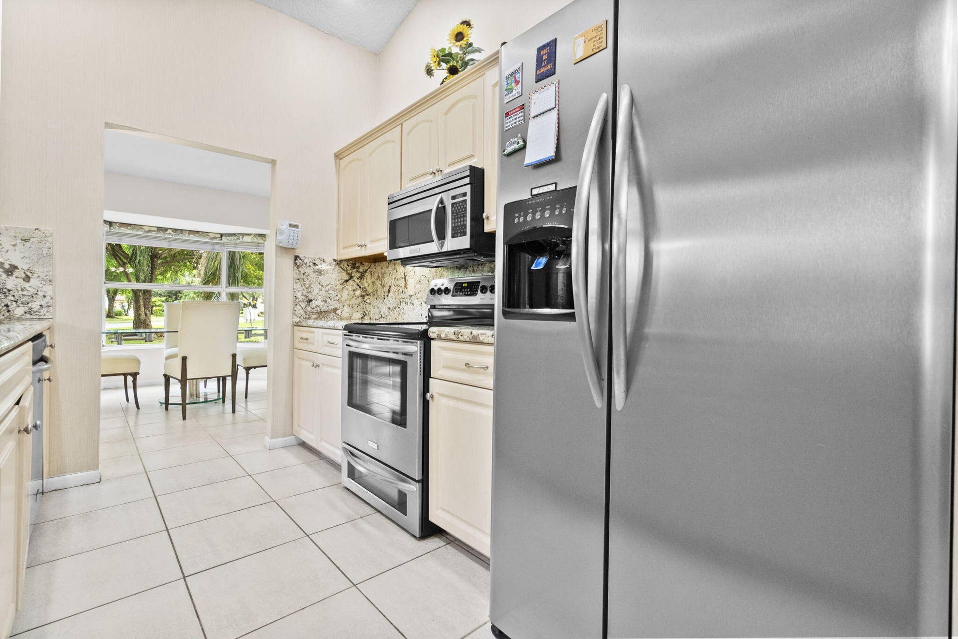 2588 Blue Sage Avenue, Coconut Creek, FL 33063 Kitchen