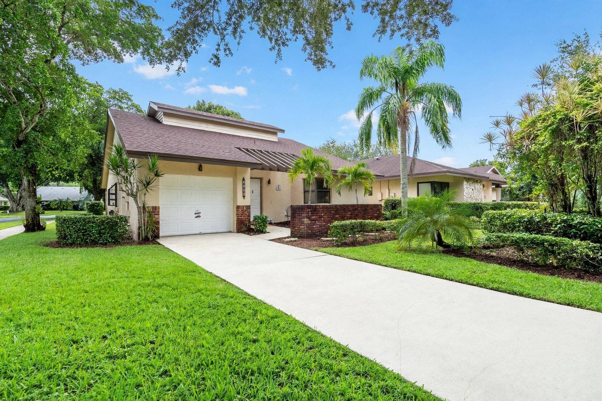 2588 Blue Sage Avenue, Coconut Creek, FL 33063 5-web-or-mls-5