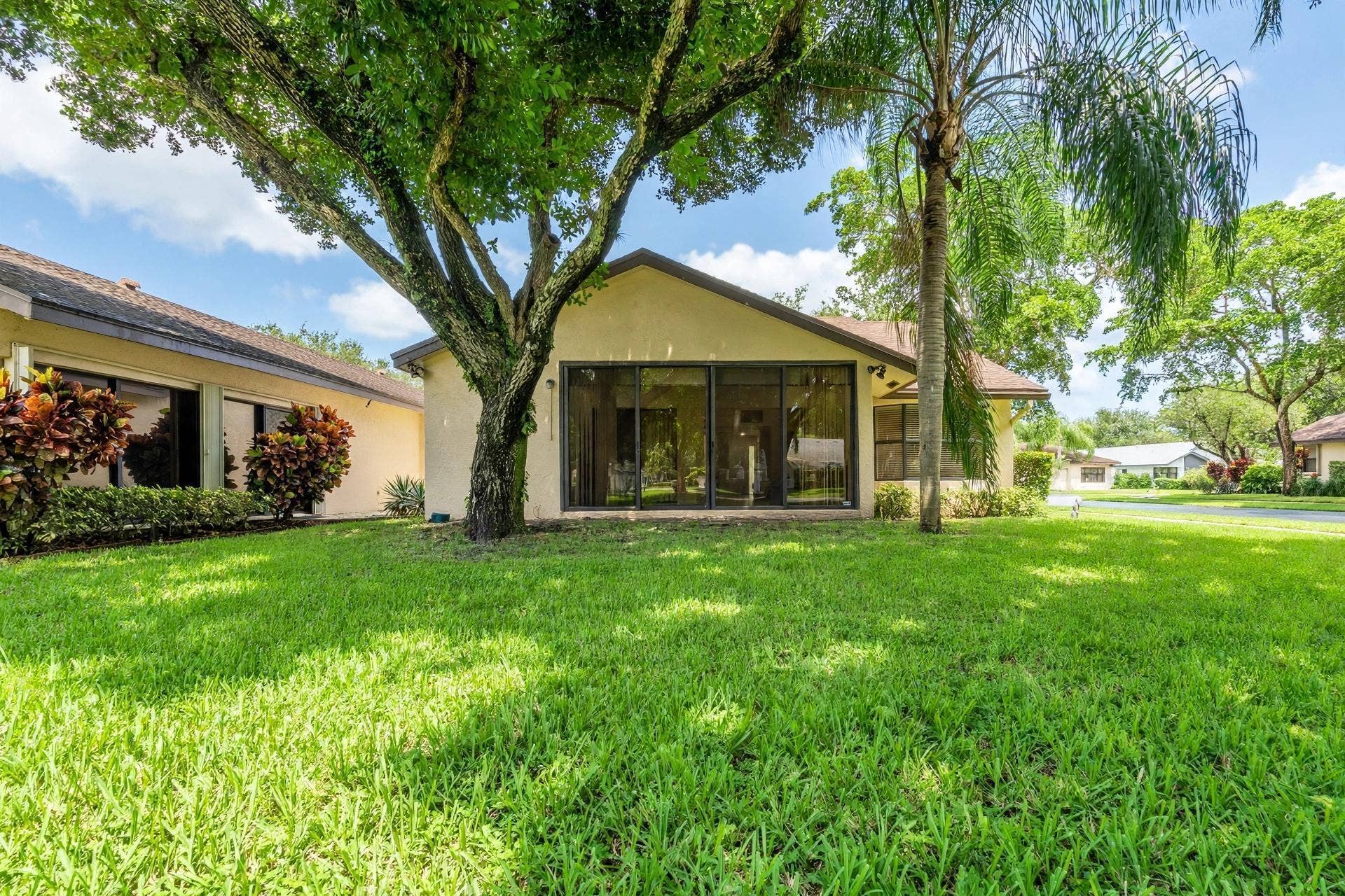 2588 Blue Sage Avenue, Coconut Creek, FL 33063 39-web-or-mls-52