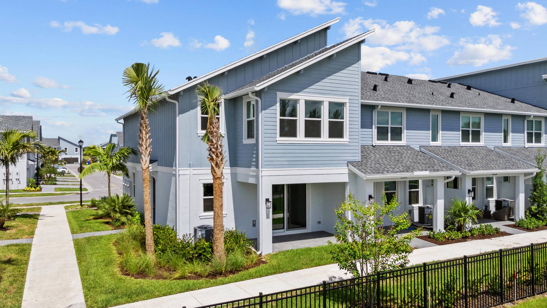 4520 Longwood Lake Sq Westlake, FL 33470