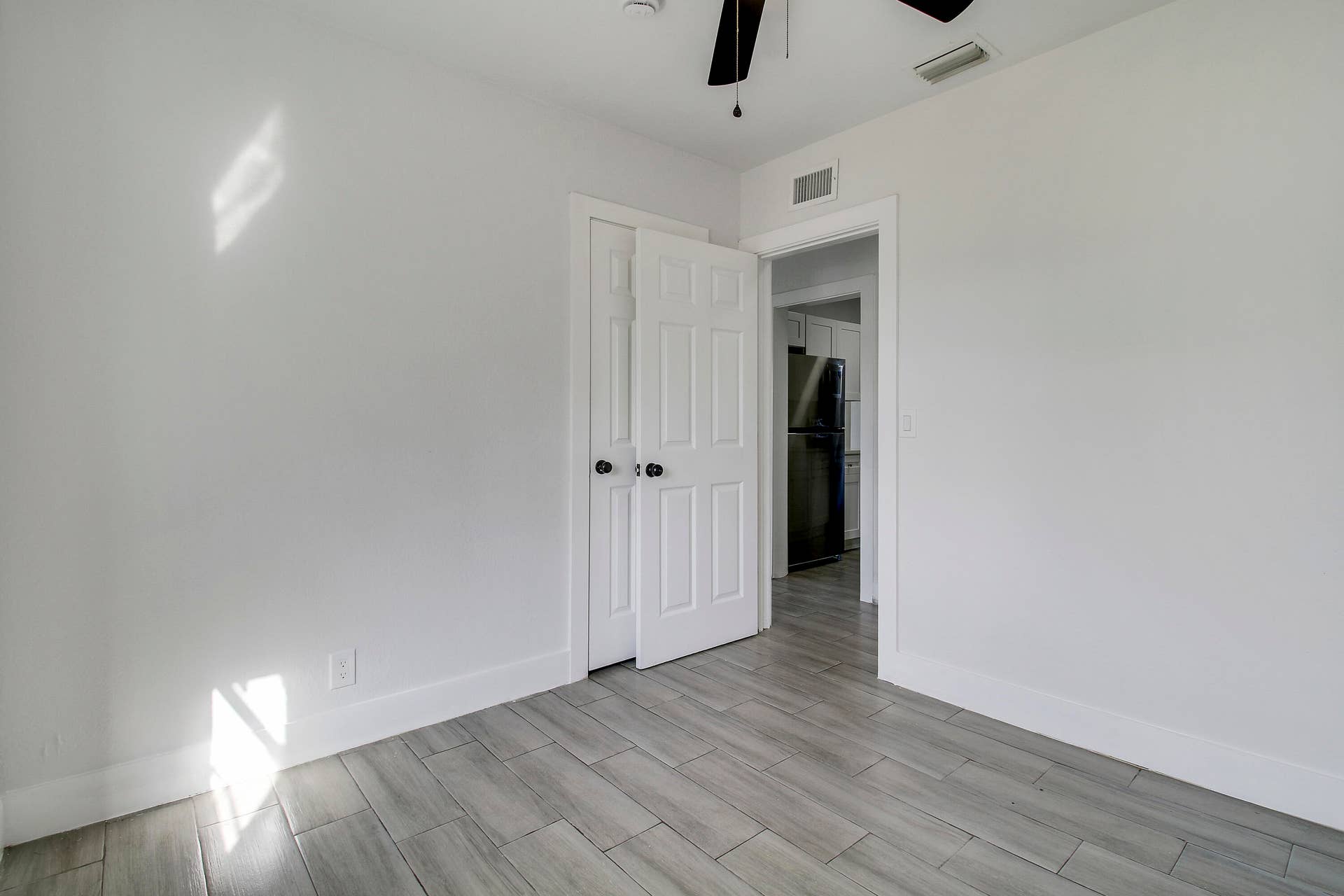 Room 1