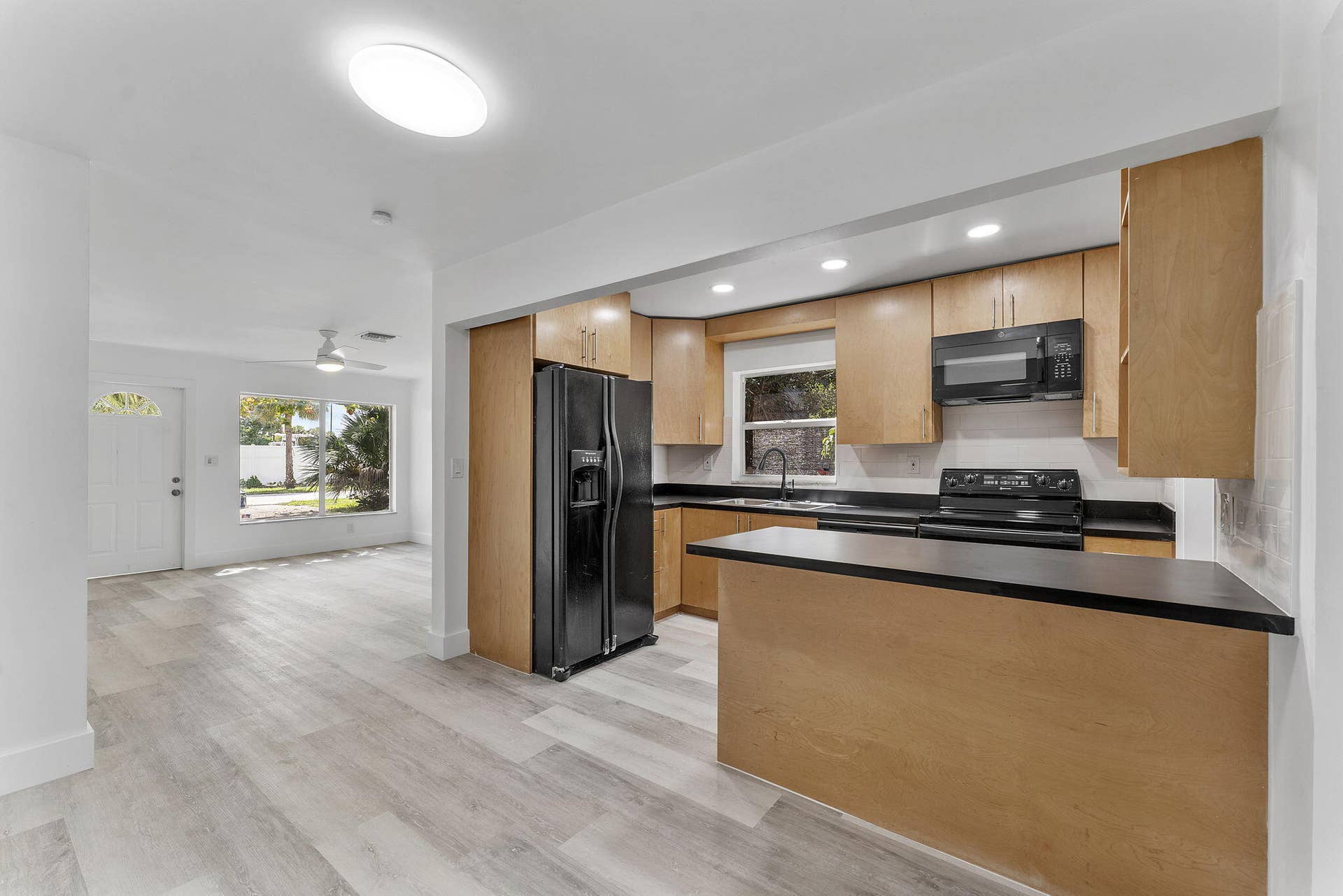 747 NW 1st Terrace, Deerfield Beach, FL 33441 31-web-or-mls-DSC03867