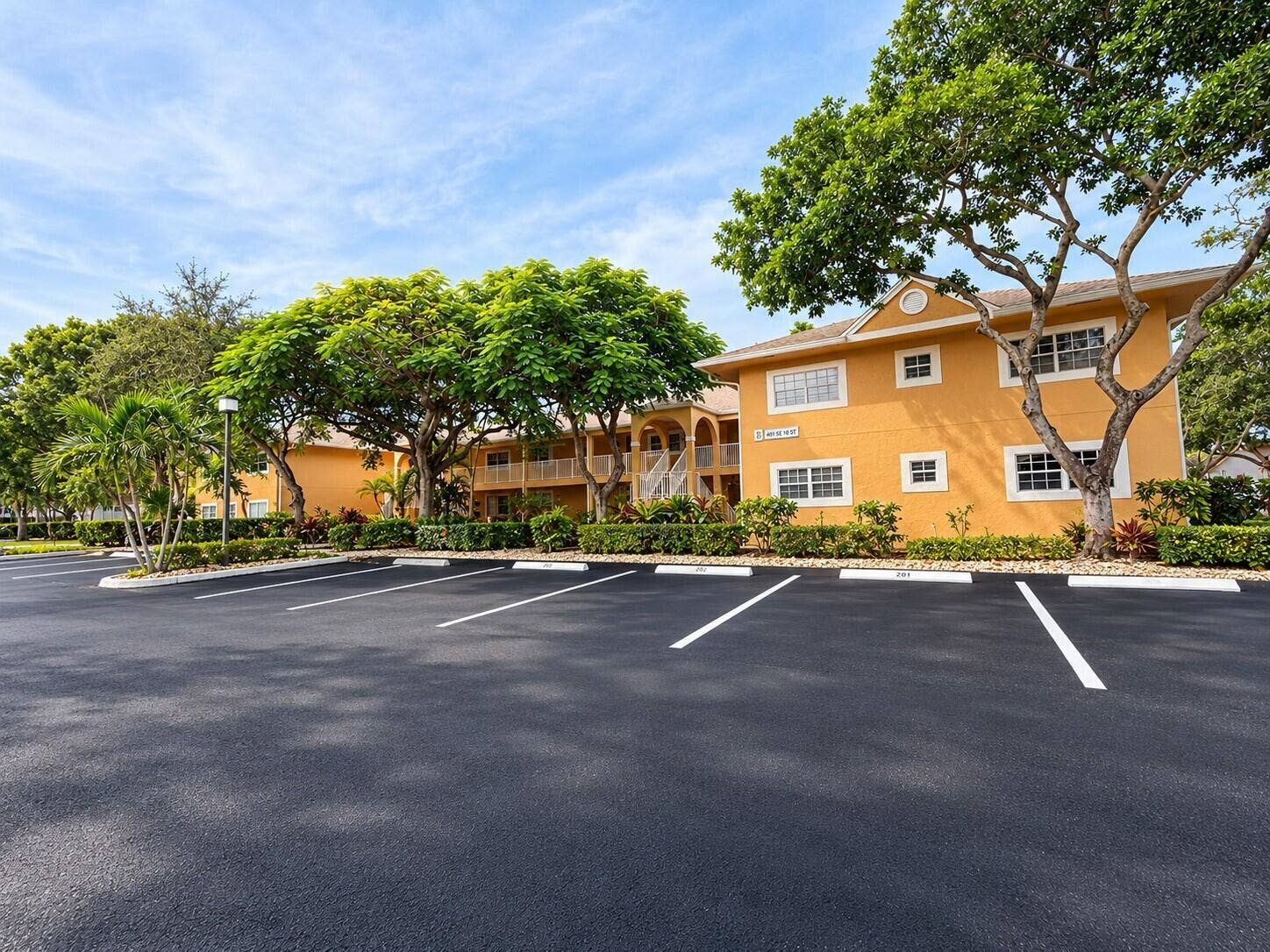 401 SE 10TH Street, #B201, Dania Beach, FL 33004 Building