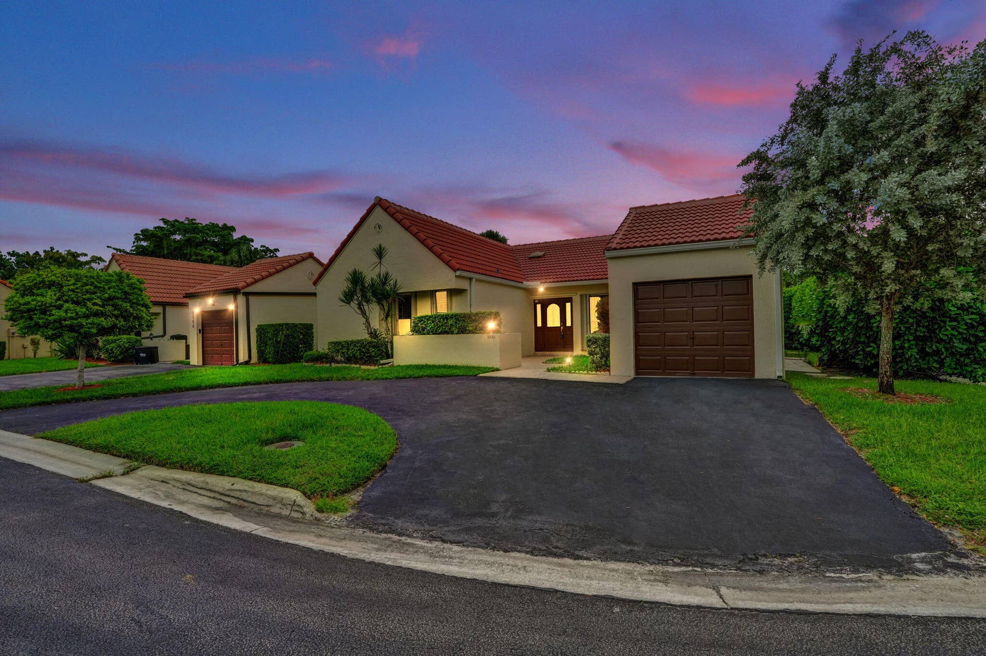 2001 Maplewood Drive, Coral Springs, FL 33071 1-web-or-mls-DSC07009 (2)