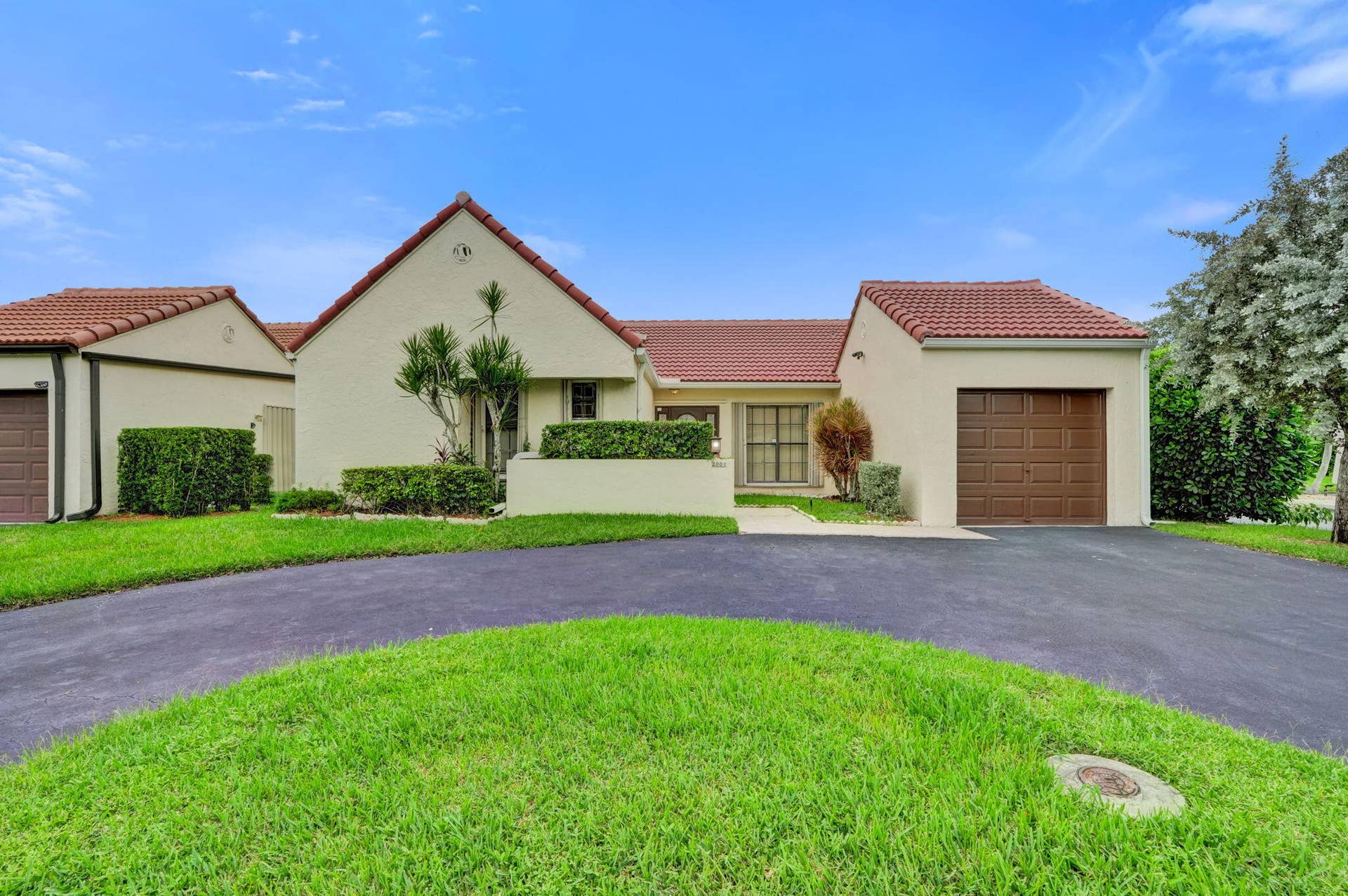 2001 Maplewood Drive, Coral Springs, FL 33071 5-web-or-mls-DSC07006
