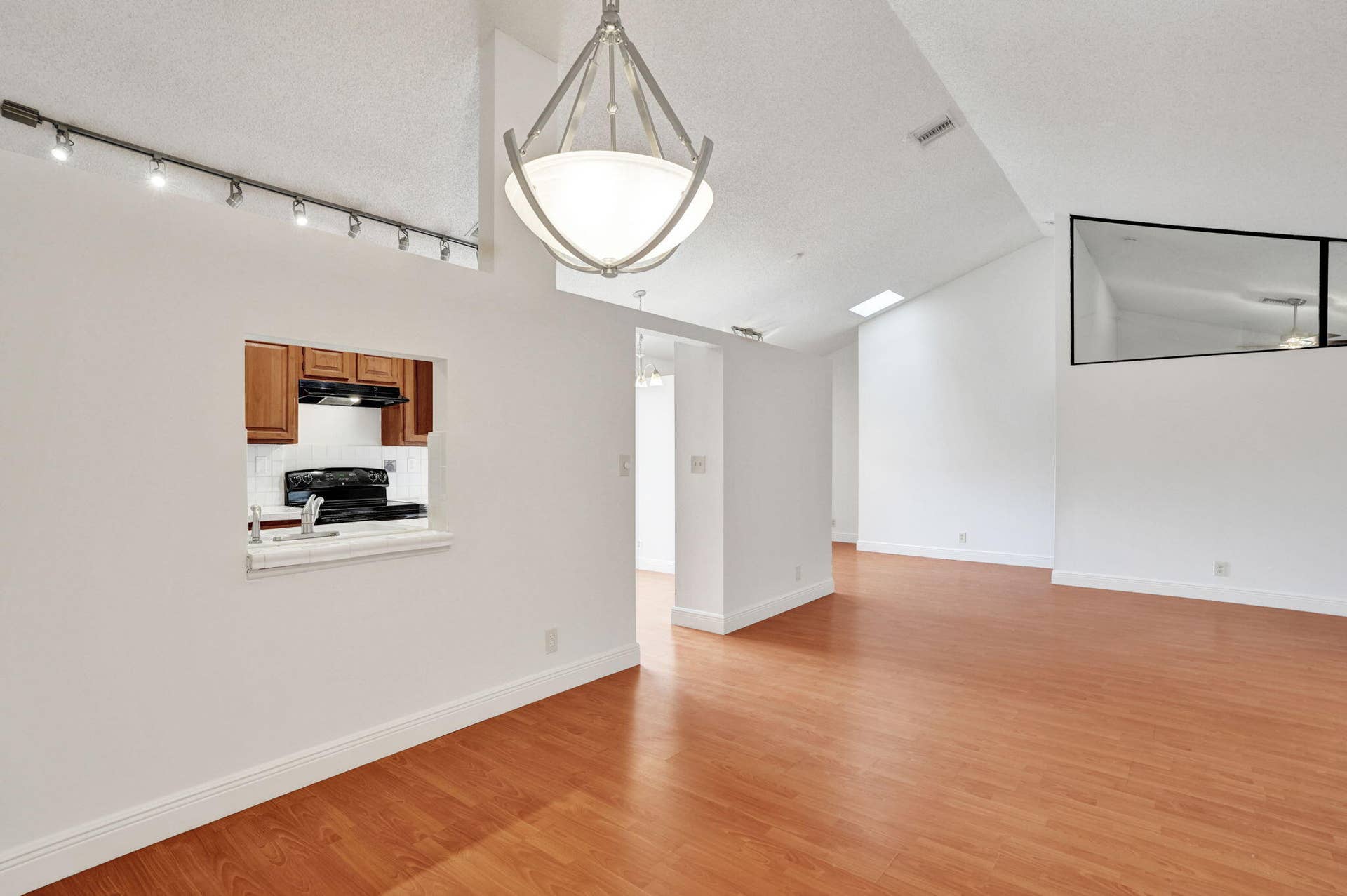 2001 Maplewood Drive, Coral Springs, FL 33071 19-web-or-mls-DSC07048