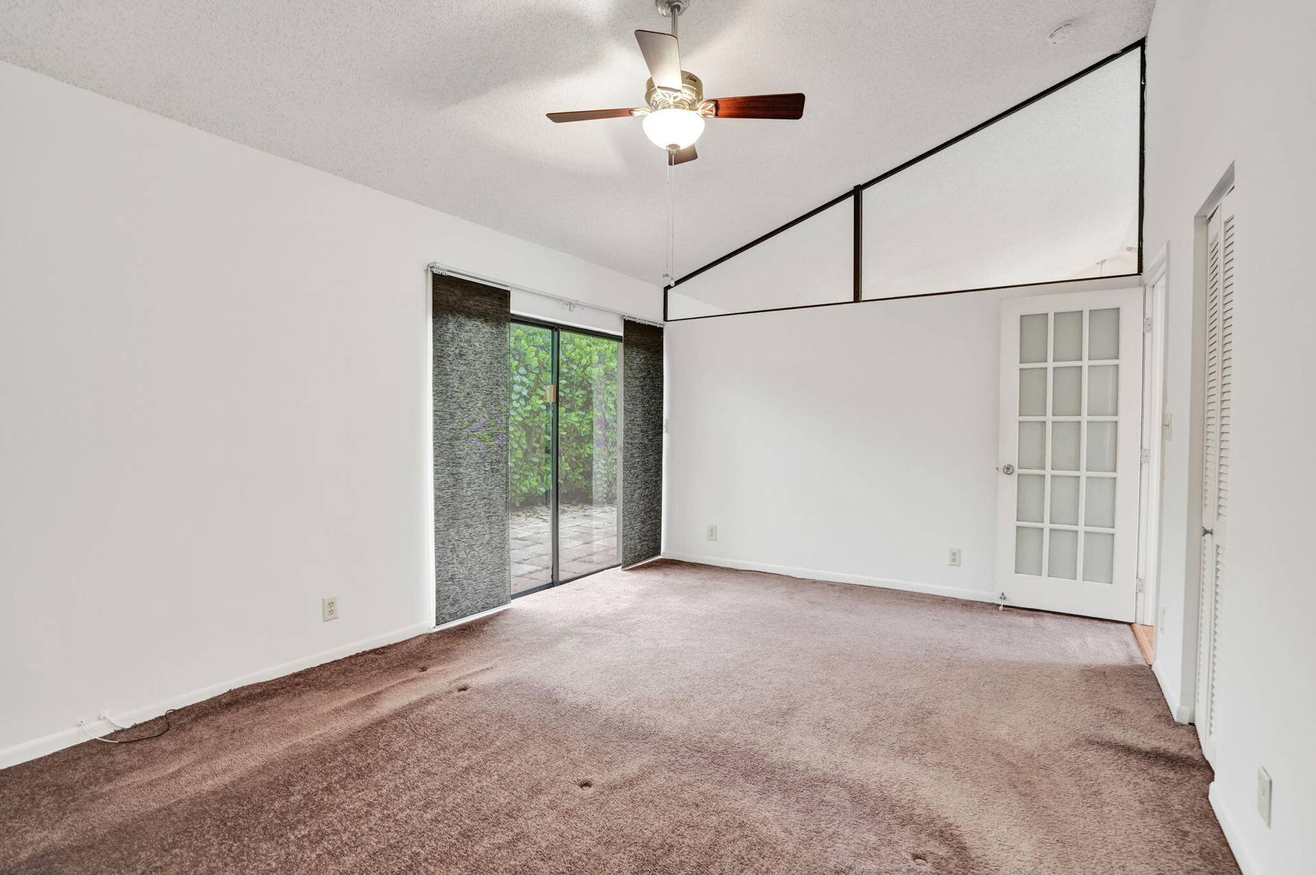 2001 Maplewood Drive, Coral Springs, FL 33071 35-web-or-mls-DSC07096