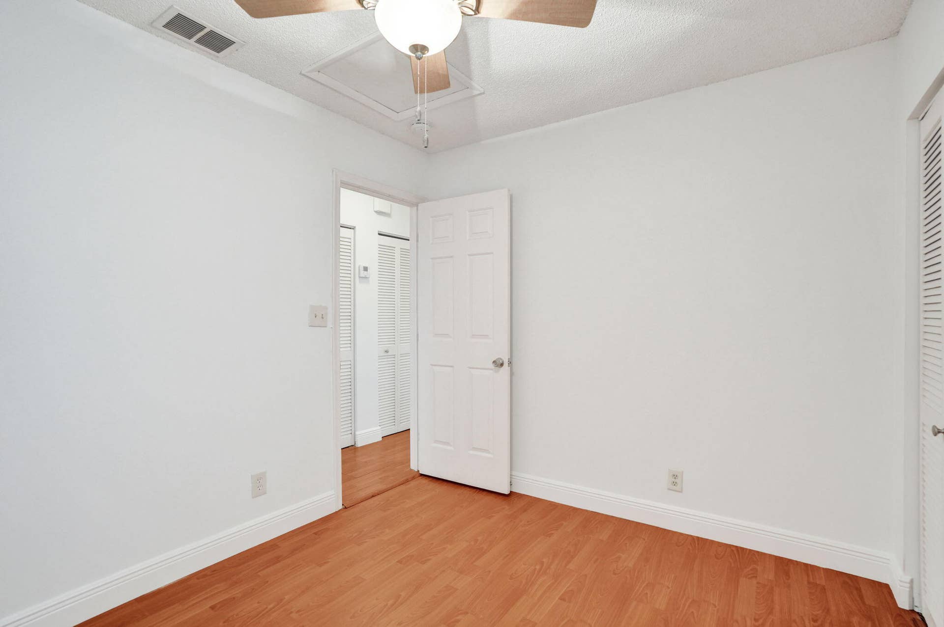 2001 Maplewood Drive, Coral Springs, FL 33071 43-web-or-mls-DSC07126